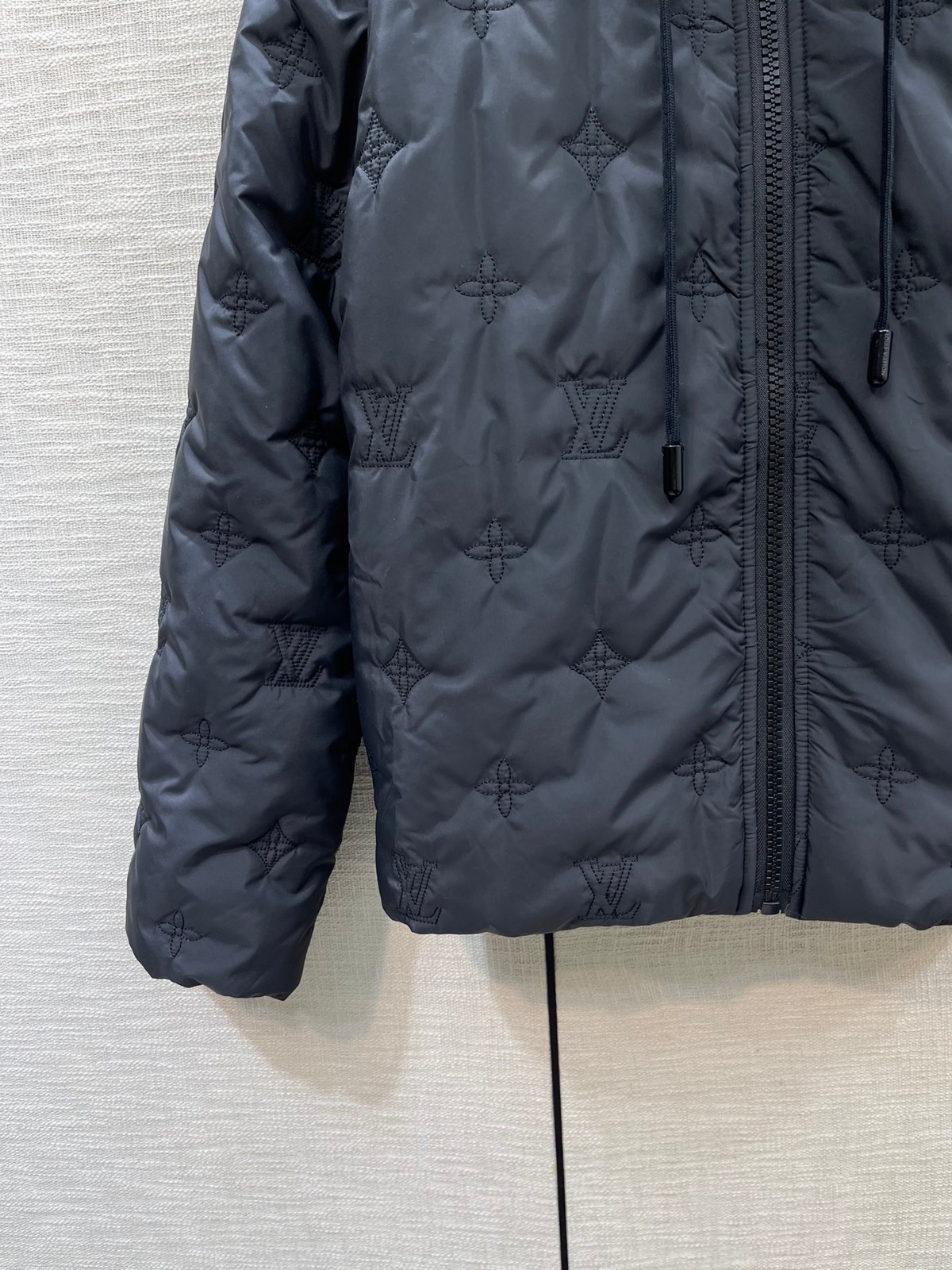 ルイヴィトン モノグラムキルテッドフーデッドブルゾン 偽物 中綿入り-2