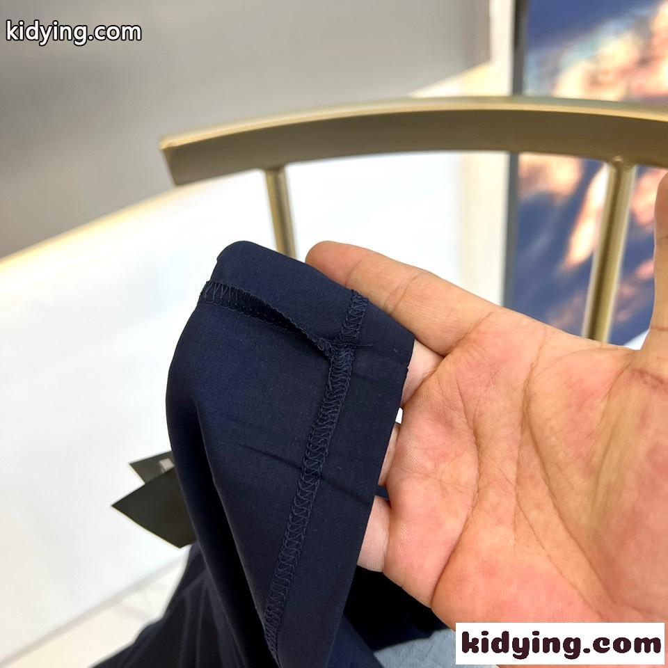 シンプル 合わせやすい クルーネック エルメネジルド・ゼニア 半袖Tシャツ コピー ネイビー-3