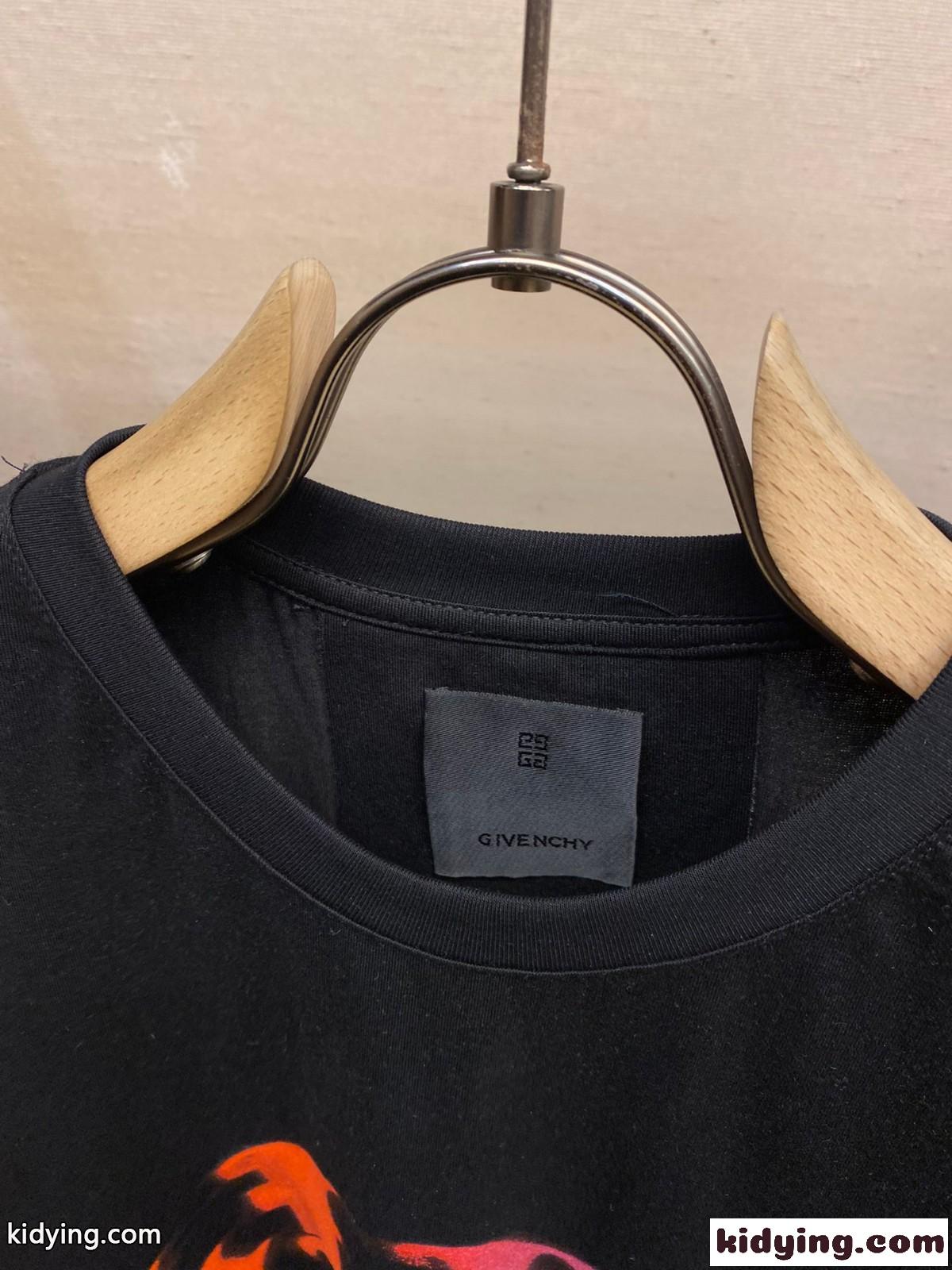 おしゃれ ロゴサークル オーバーサイズ コットンTシャツ ジバンシィ Tシャツ コピー-0
