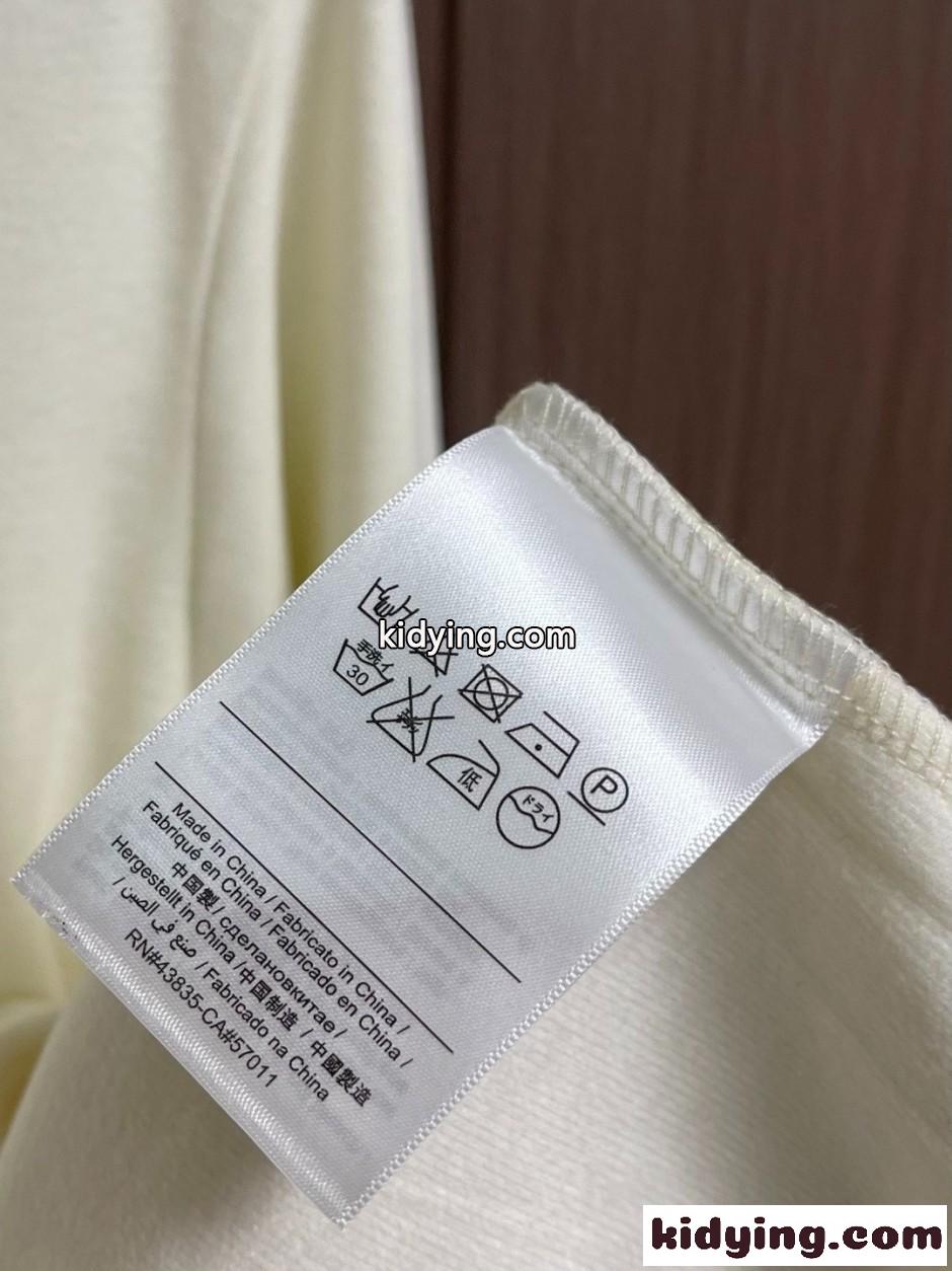 エルメネジルド・ゼニア Tシャツ 偽物 大人 洗練された ハーフジップトップス-3