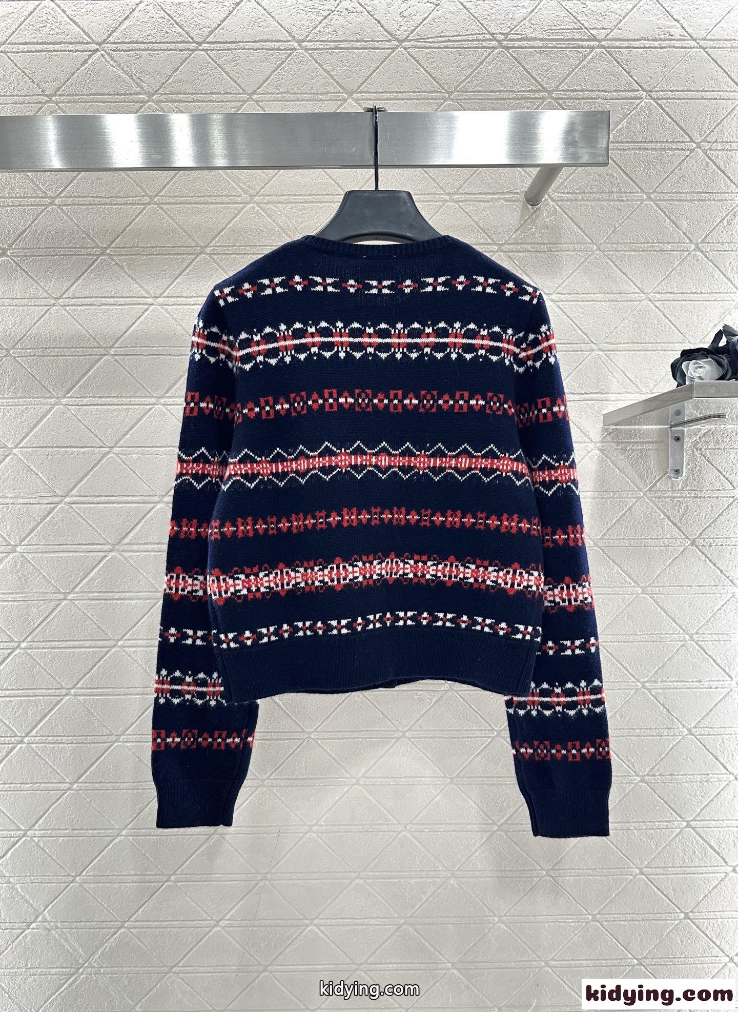 セリーヌ ニット 偽物 トリオンフ刺繍 ノルディック柄 ウール カーディガン-1
