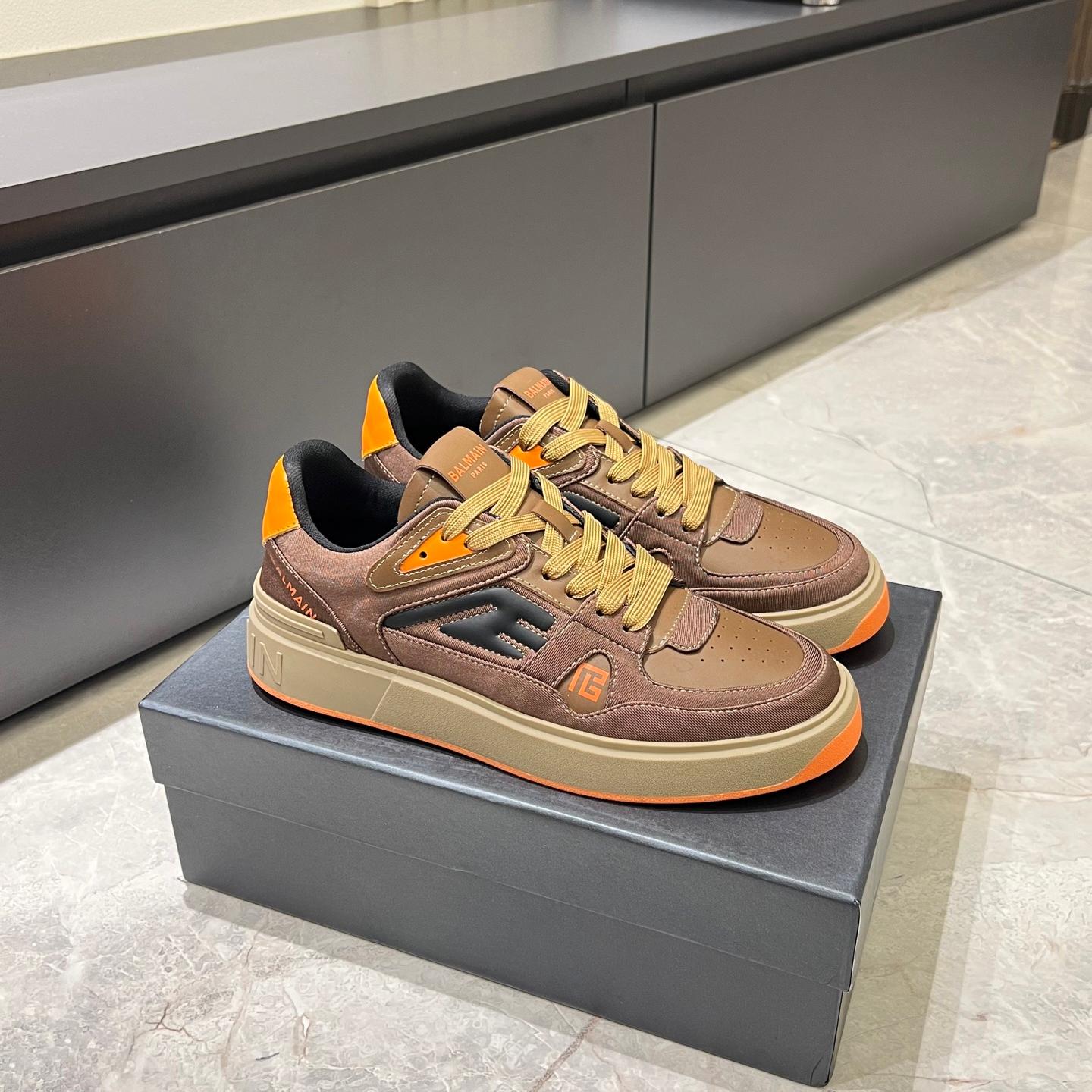 飽きのこない 人気 バルマン B-Court Skate スニーカー コピー メンズシューズ-0