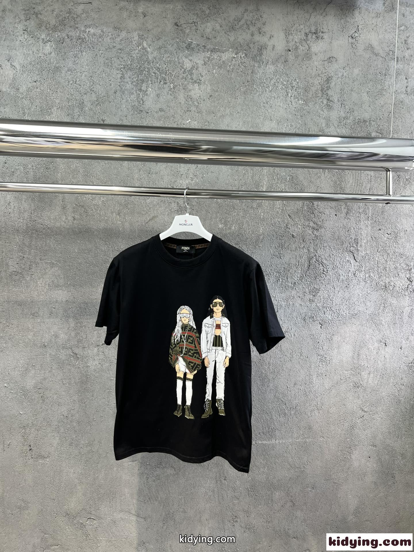 おしゃれ ゆったり 体型カバー レディース クルーネック フェンディ Tシャツ コピー プリント カジュアル-2
