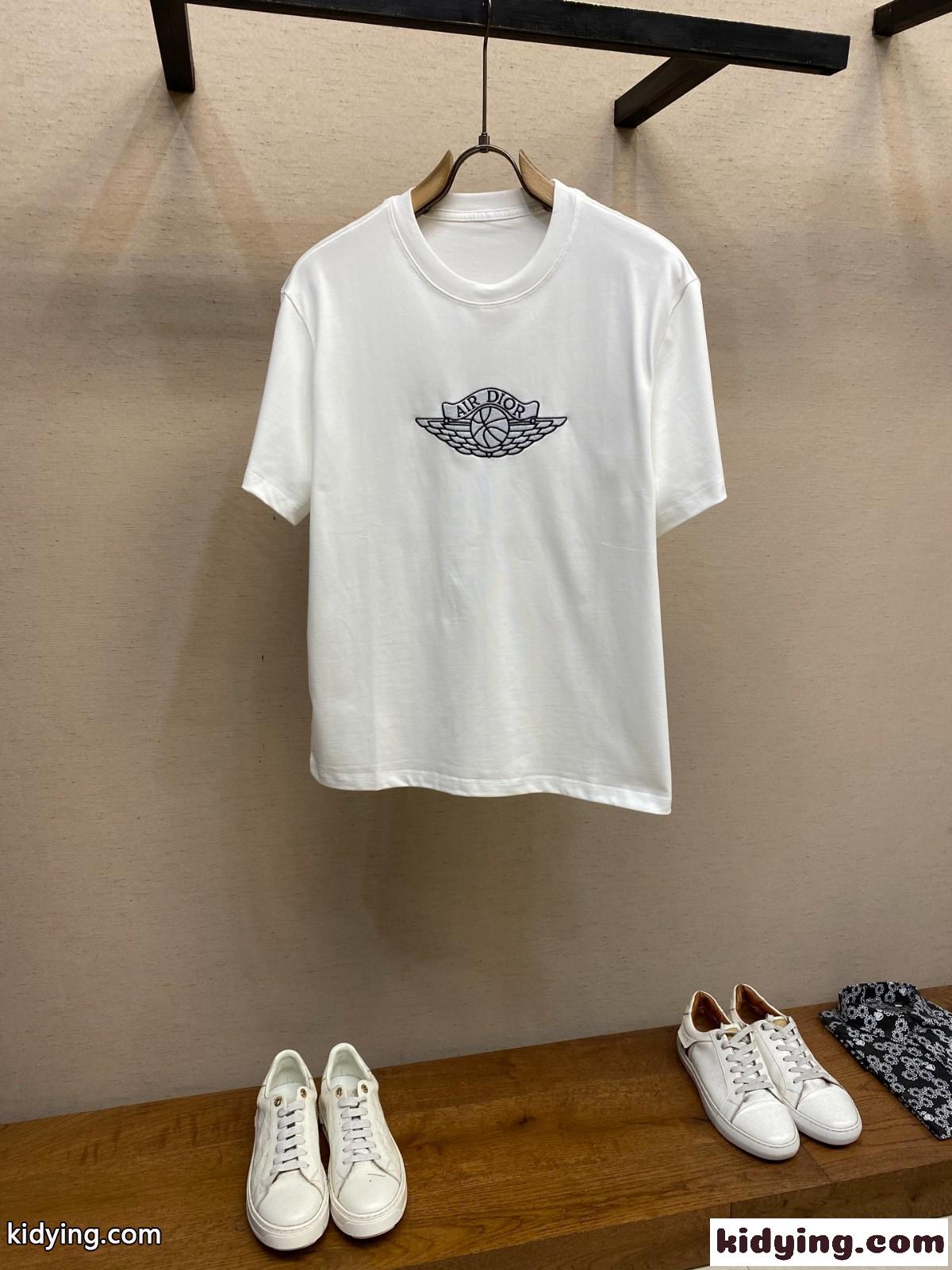 クリスチャン・ディオール Tシャツ コピー シンプル 刺繍入り クルーネック 半袖Tシャツ-2