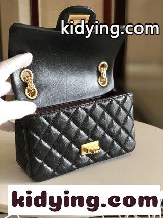 シャネルはChanel Reissueを復刻し シャネル バッグ 人気コピー 最高級のオリジナル輸入2.55Medium-0