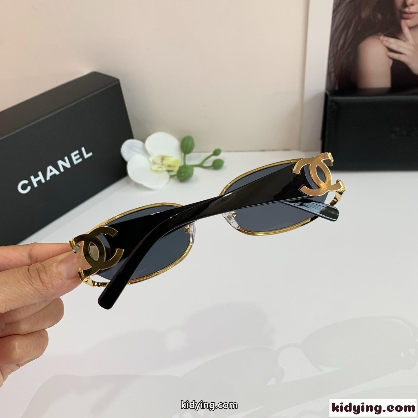 シャネル サングラス 偽物 CCロゴ スタイリッシュ 高級感 アイウェア-3