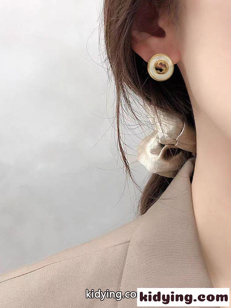 インターロッキングG マザーオブパール ピアス グッチ イヤリング 偽物-0