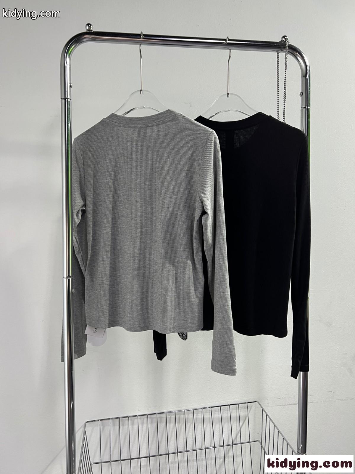おしゃれ カジュアル ストレッチ コットン クロムハーツ Tシャツ コピー 長袖 クロスパッチ ロゴ-1