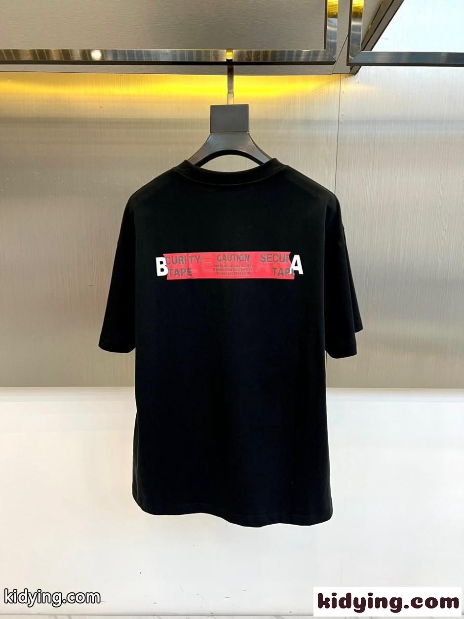 おしゃれ ロゴ クルーネック 半袖Tシャツ バレンシアガ Tシャツ 偽物 ブラック-3