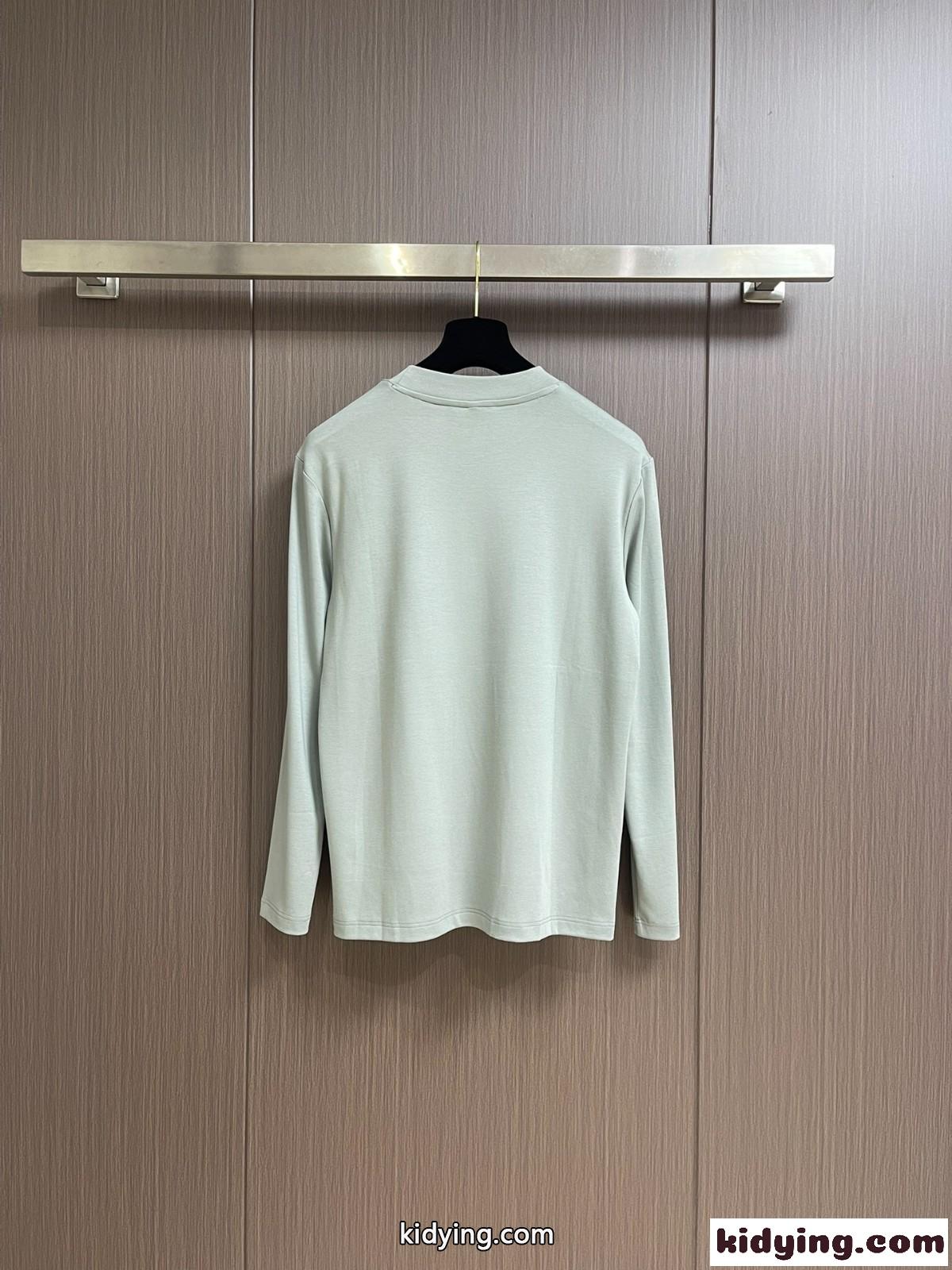 シンプル ロゴ入り プラダ Tシャツ コピー 長袖Tシャツ ライトグリーン-1