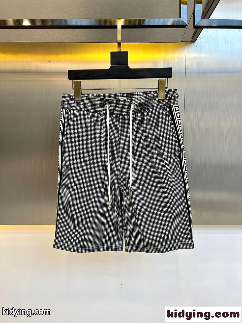 カジュアル 合わせやすい フェンディ パンツ コピー メンズ ショートパンツ-2