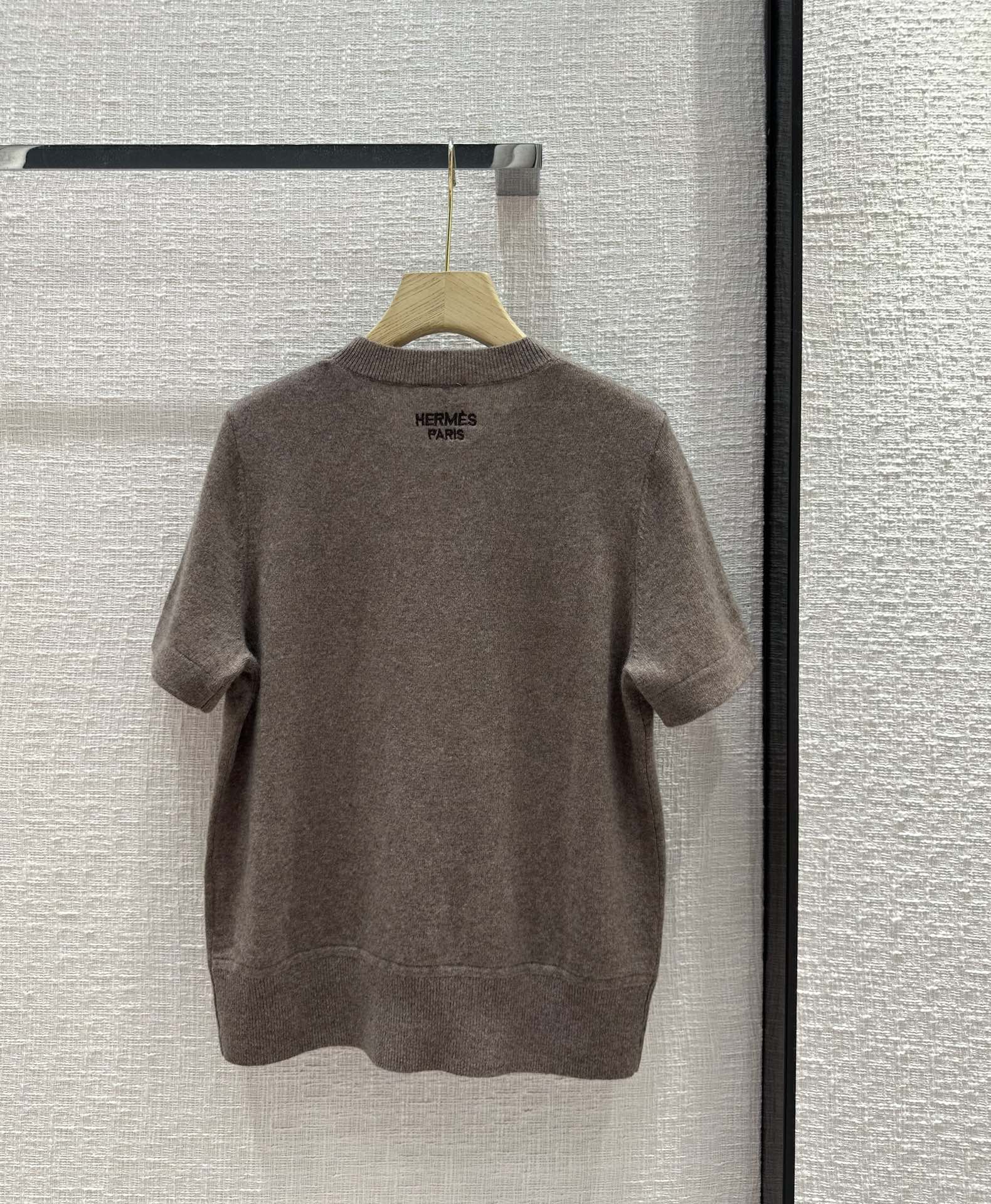 エルメス レ・タンブール 刺繍 カシミヤ ショートスリーブニット コピー 上品-4