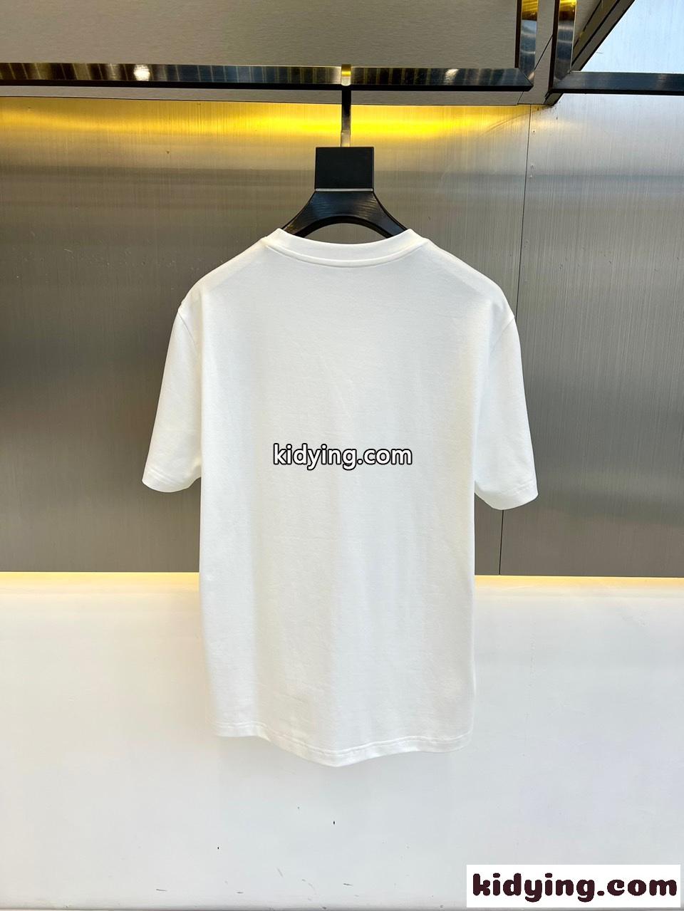 クラシック 合わせやすい 半袖Tシャツ モンクレール Tシャツ コピー ホワイト-4