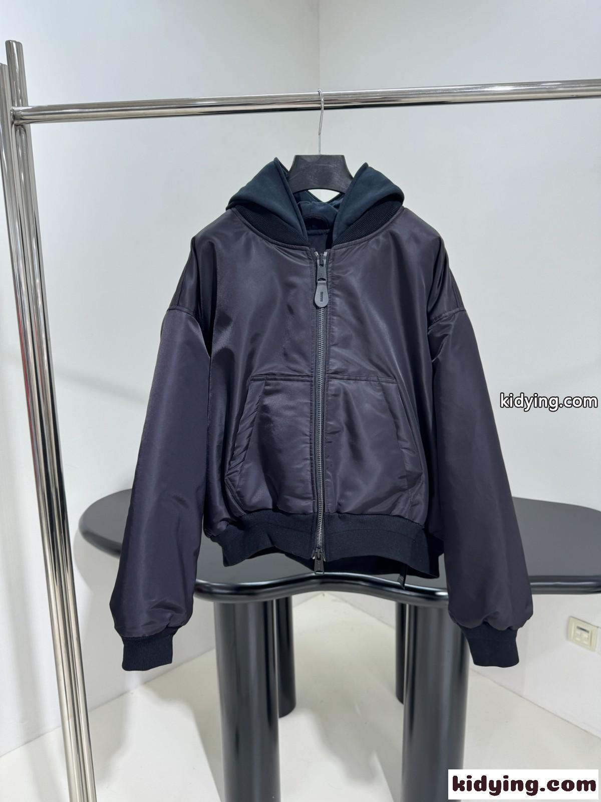 カジュアル フード付き 中綿ブルゾン バレンシアガ ジャケット コピー-1
