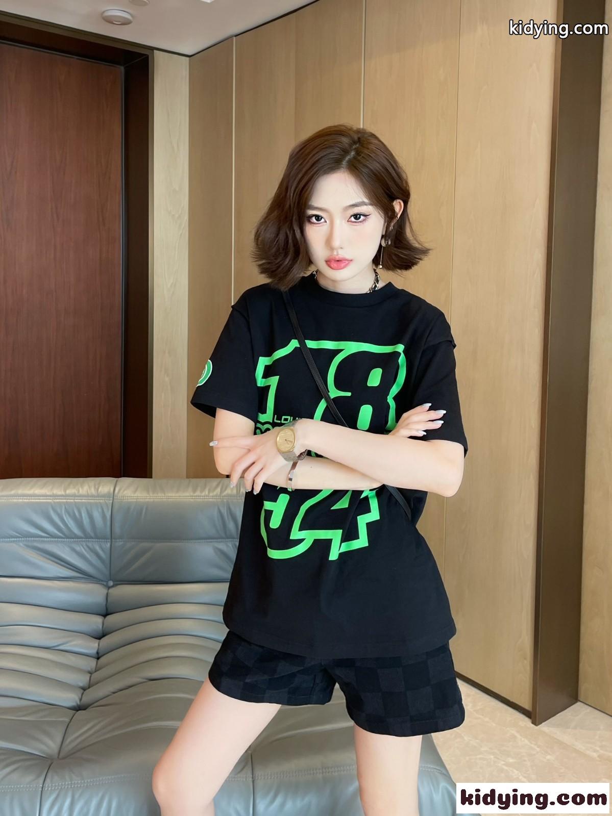 男女兼用 ゆったり プリント 半袖 クルーネック ルイ・ヴィトン Tシャツ コピー トップス-4