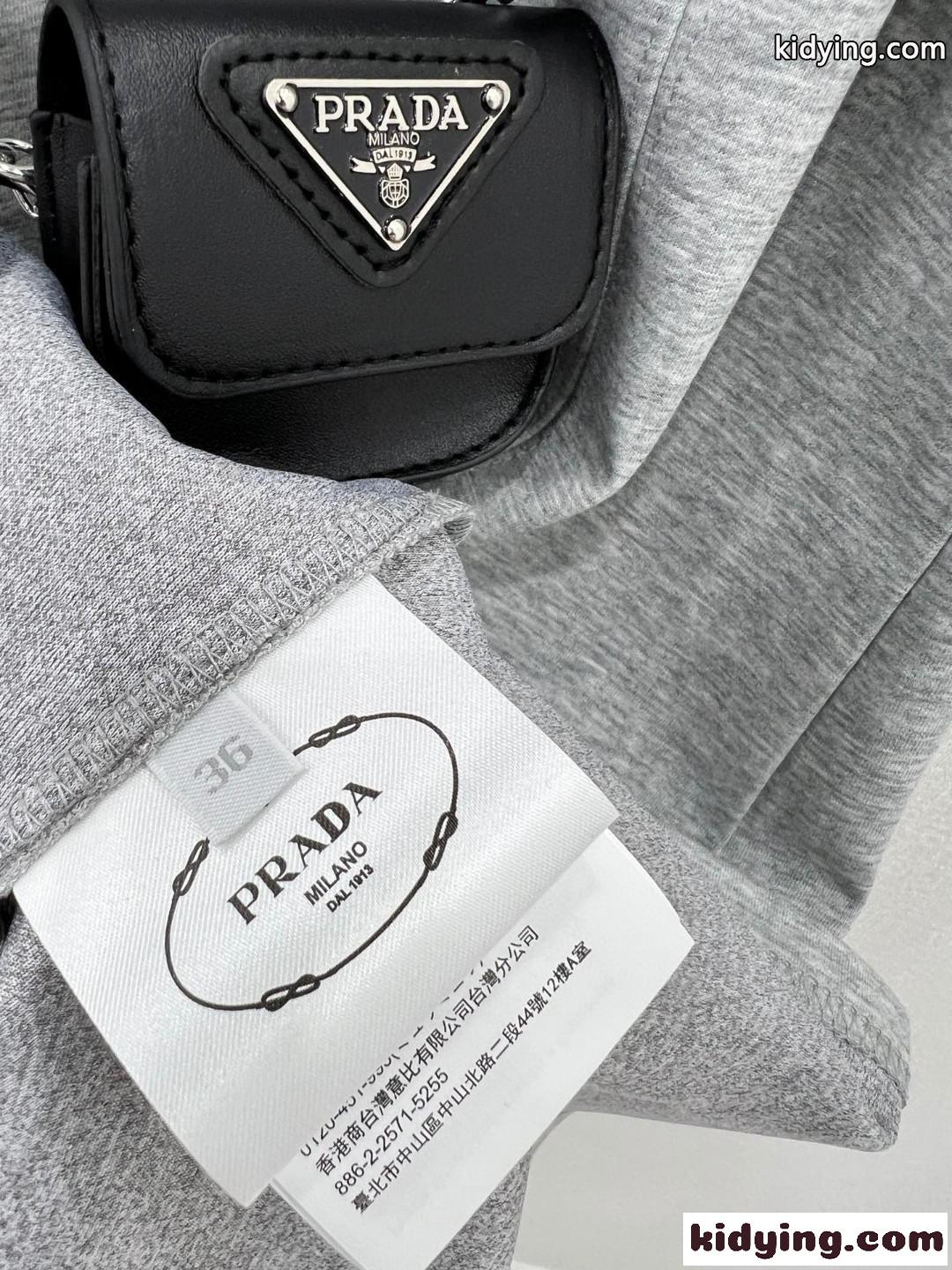 シンプル クルーネック 半袖 Tシャツワンピース プラダ ワンピース コピー レディース グレー-4