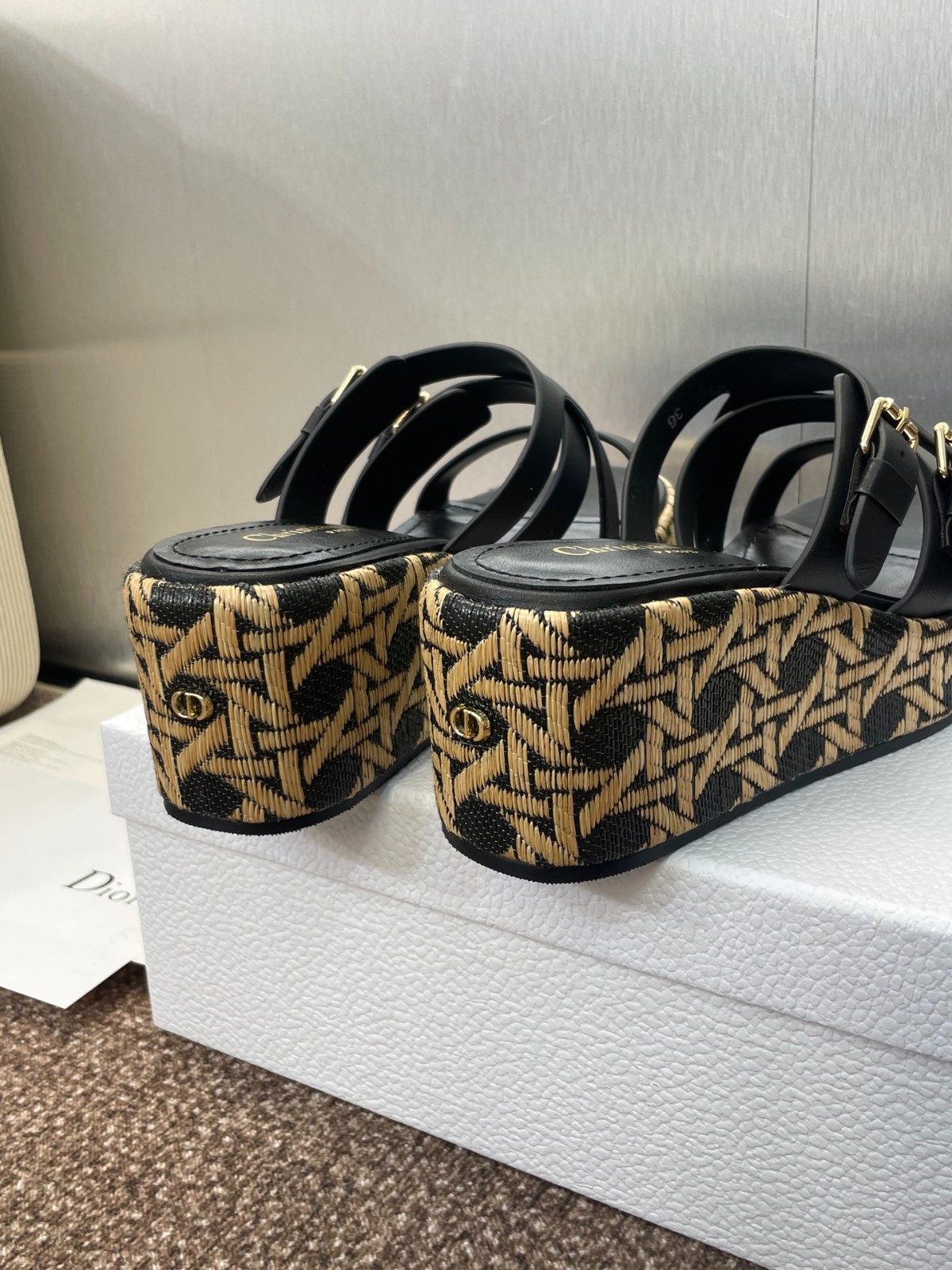 LAmazone Dior ウェッジスライド ディオール サンダル スーパーコピー ブラック-3