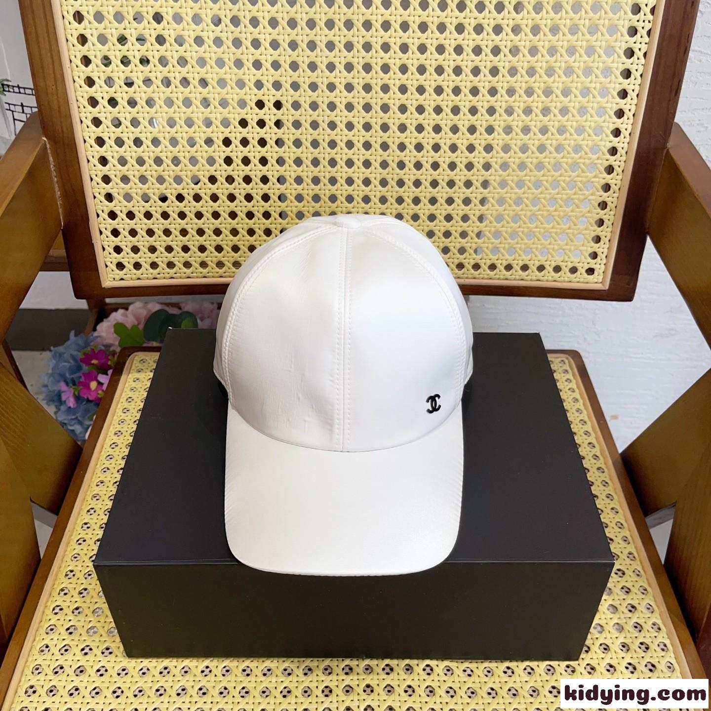 希少品 CCロゴ ベースボールキャップ シャネル 帽子 偽物 合わせやすい-2