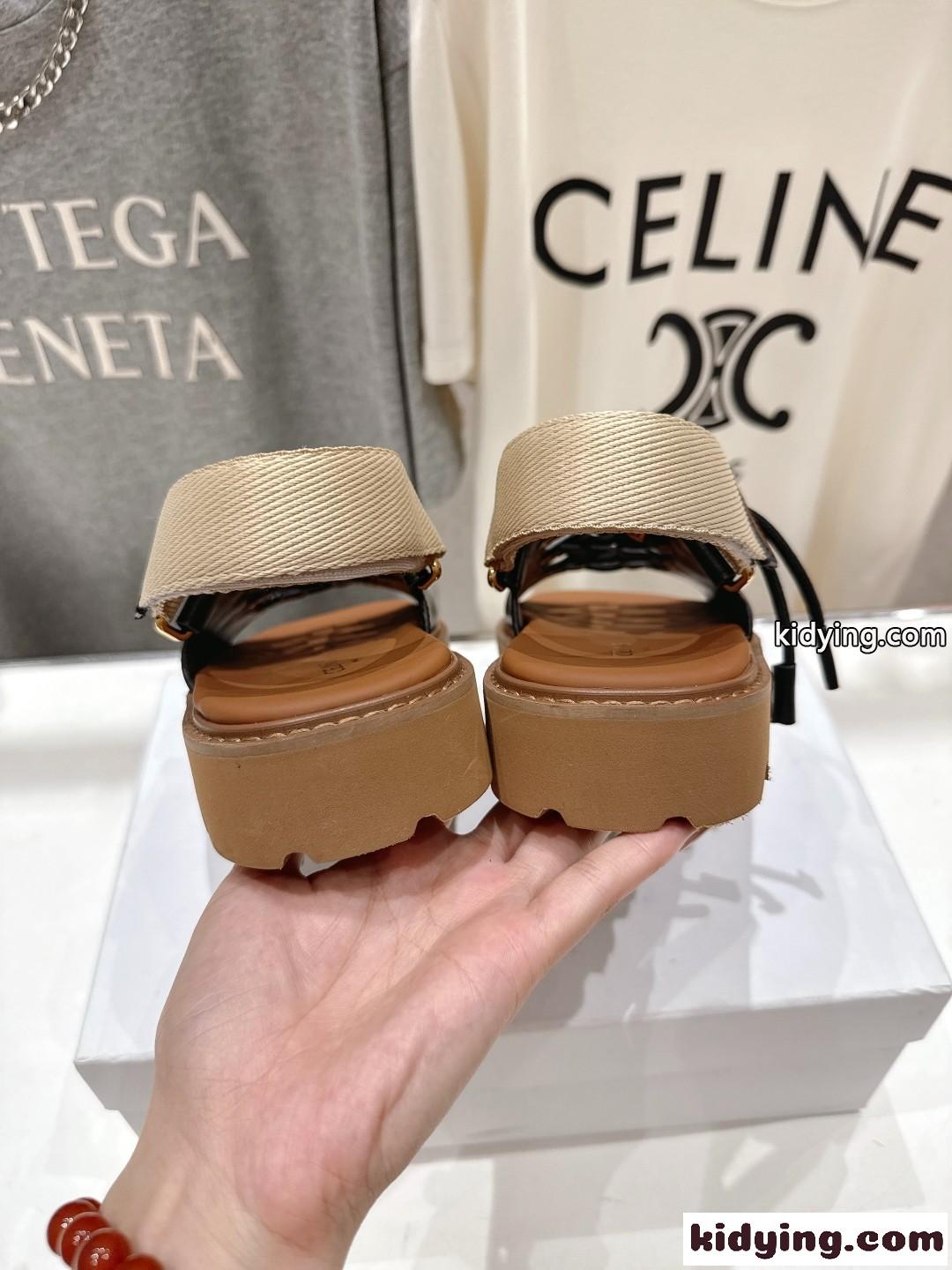 CELINE ビリー チャンキーサンダル セリーヌ スーパーコピー ブラック-2