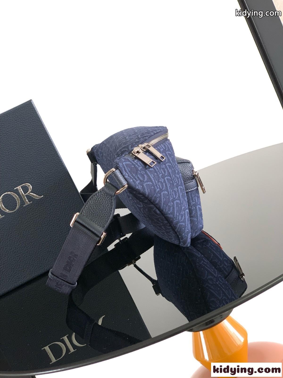 DIOR AND KAWS Rider 2.0 ベルトバッグ スーパーコピー メンズバッグ ブルー-1
