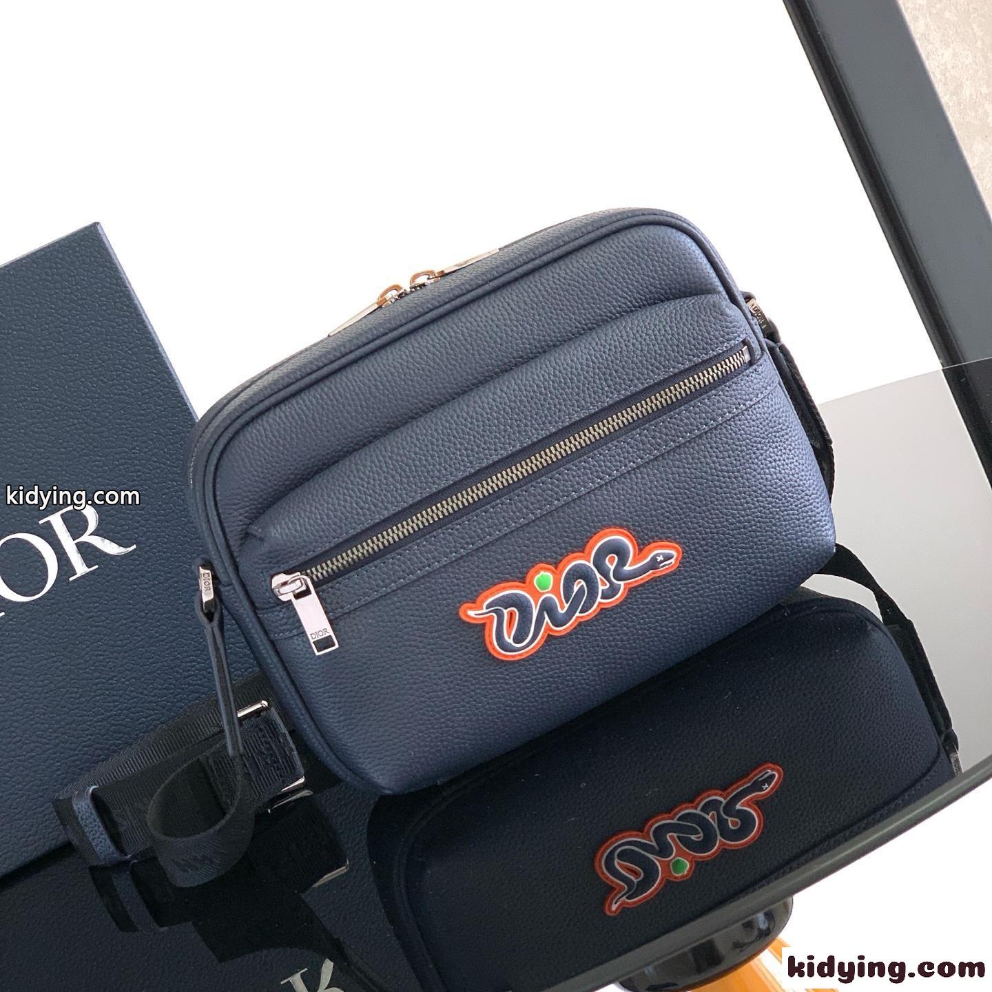 DIOR AND KAWS Rider 2.0 ベルトバッグ スーパーコピー メンズバッグ ネイビー-0