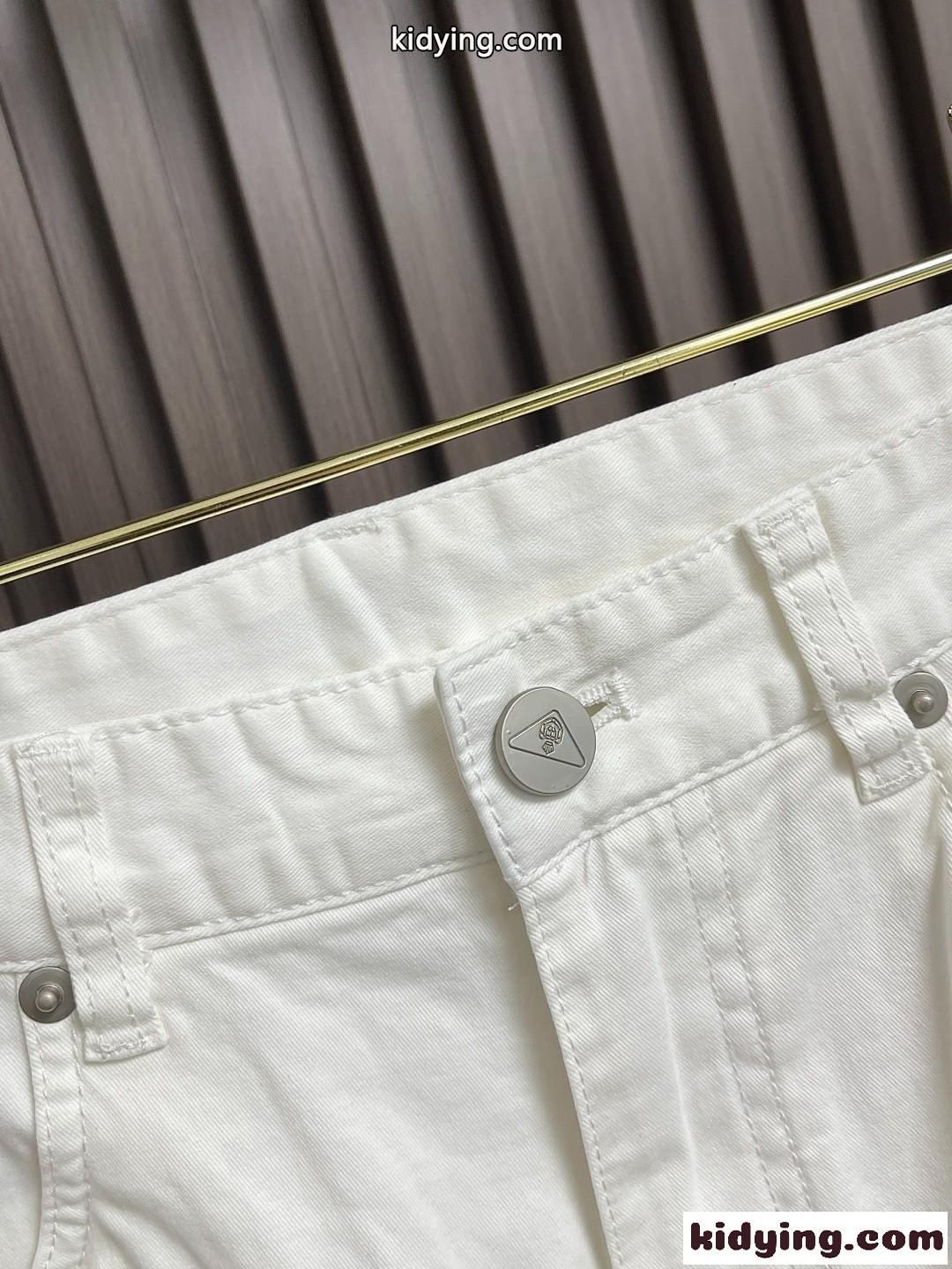 シンプル 着回し ショートパンツ プラダ パンツ コピー メンズ ショーツ ホワイト-4