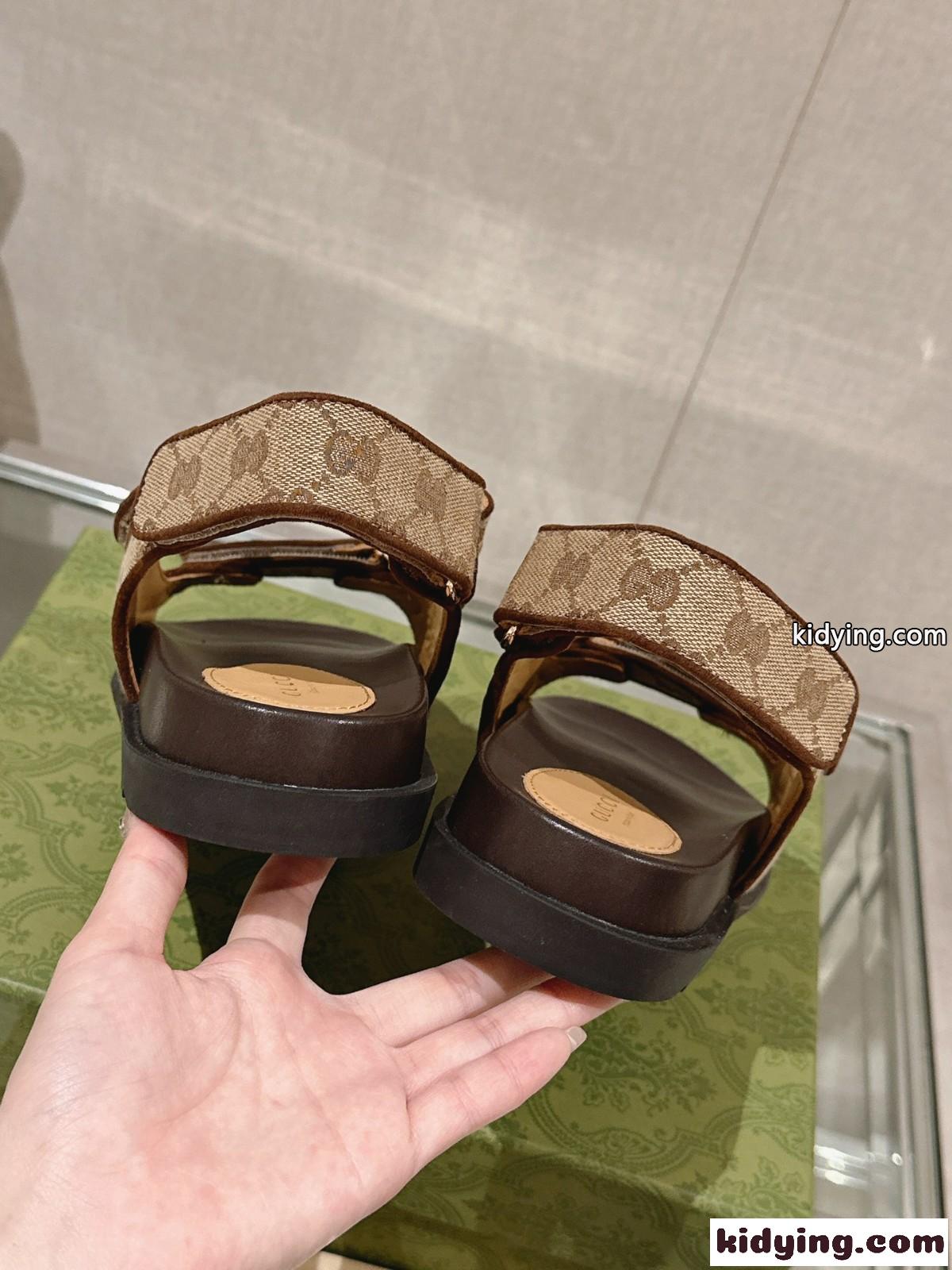 ダブルG付き ウィメンズ サンダル グッチ サンダル コピー 人気 ベージュ-3