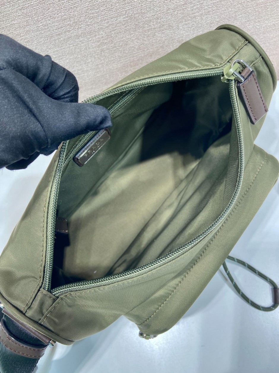 プラダ スピードロック Re-Nylon レザー ショルダーバッグ スーパーコピー グリーン-4
