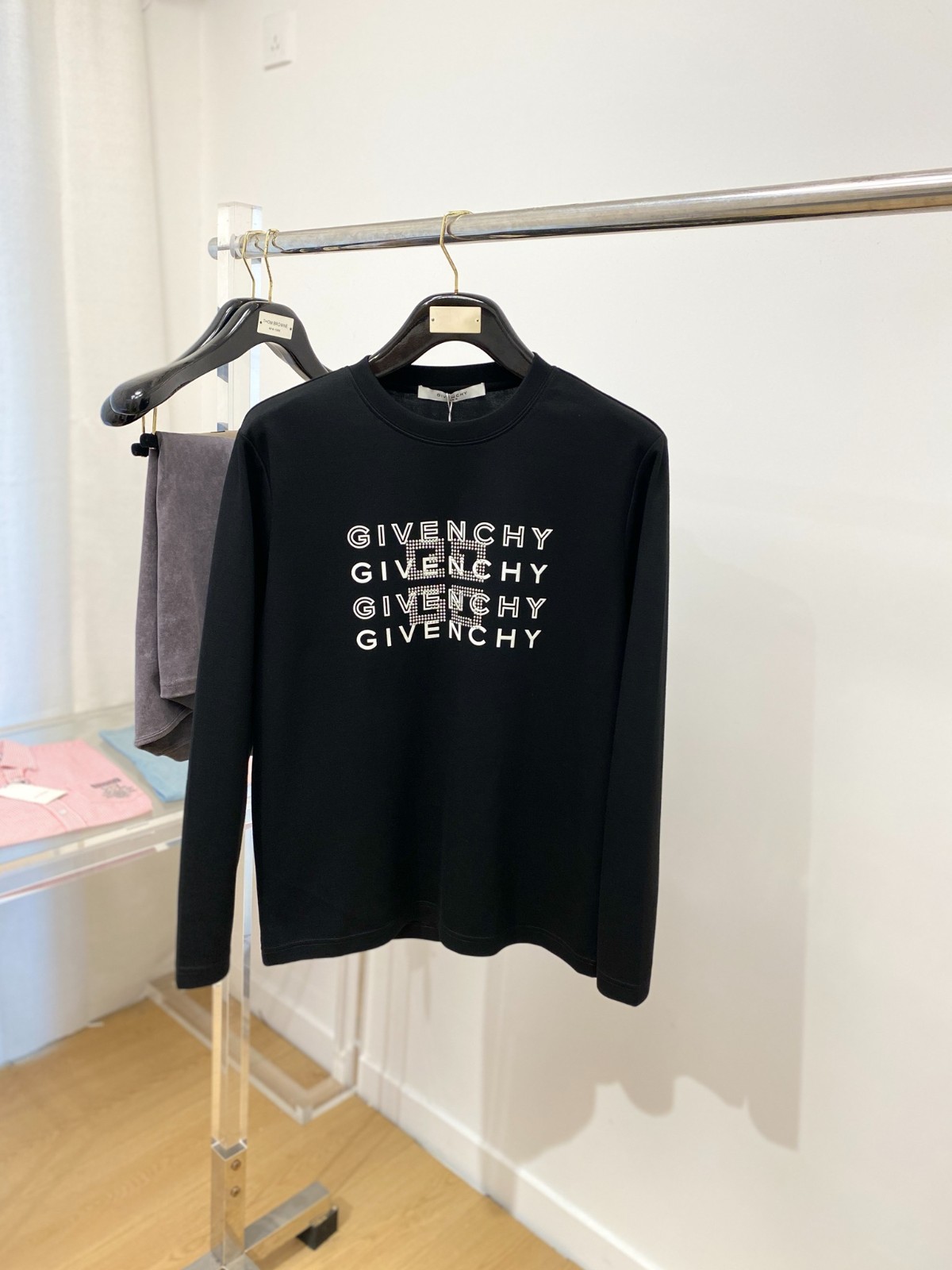 ロゴプリント コットン スウェットシャツ ジバンシィ Tシャツ コピー ブラック-0