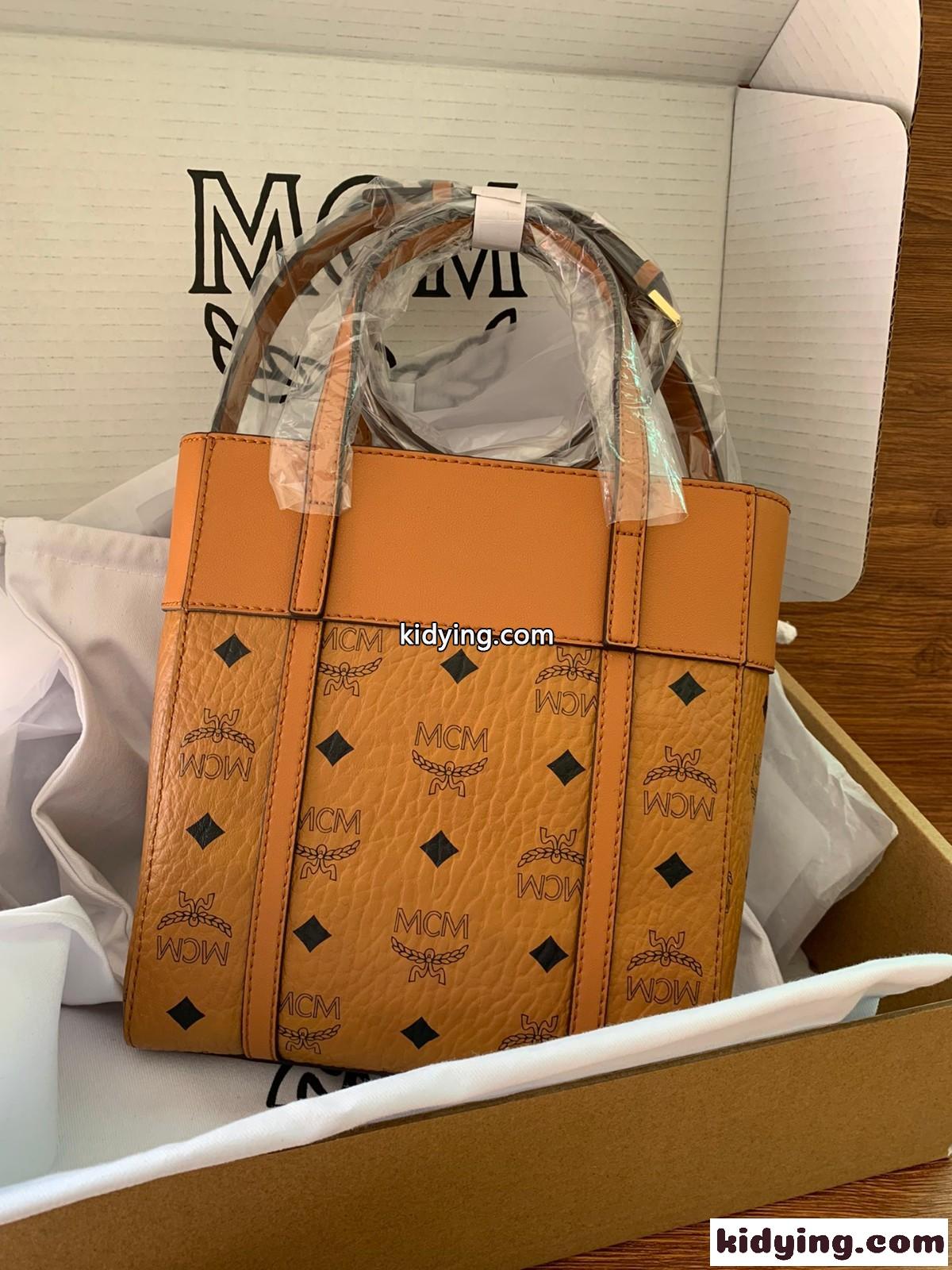 MCM Aren ビセトス レザー ミックス ショッパーバッグ エムシーエム バック コピー レディース-0