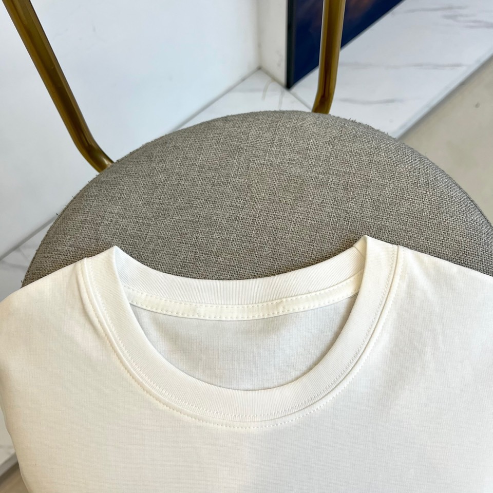 お洒落 サークルロゴ 半袖Tシャツ モンクレール Tシャツ 偽物 ホワイト-4