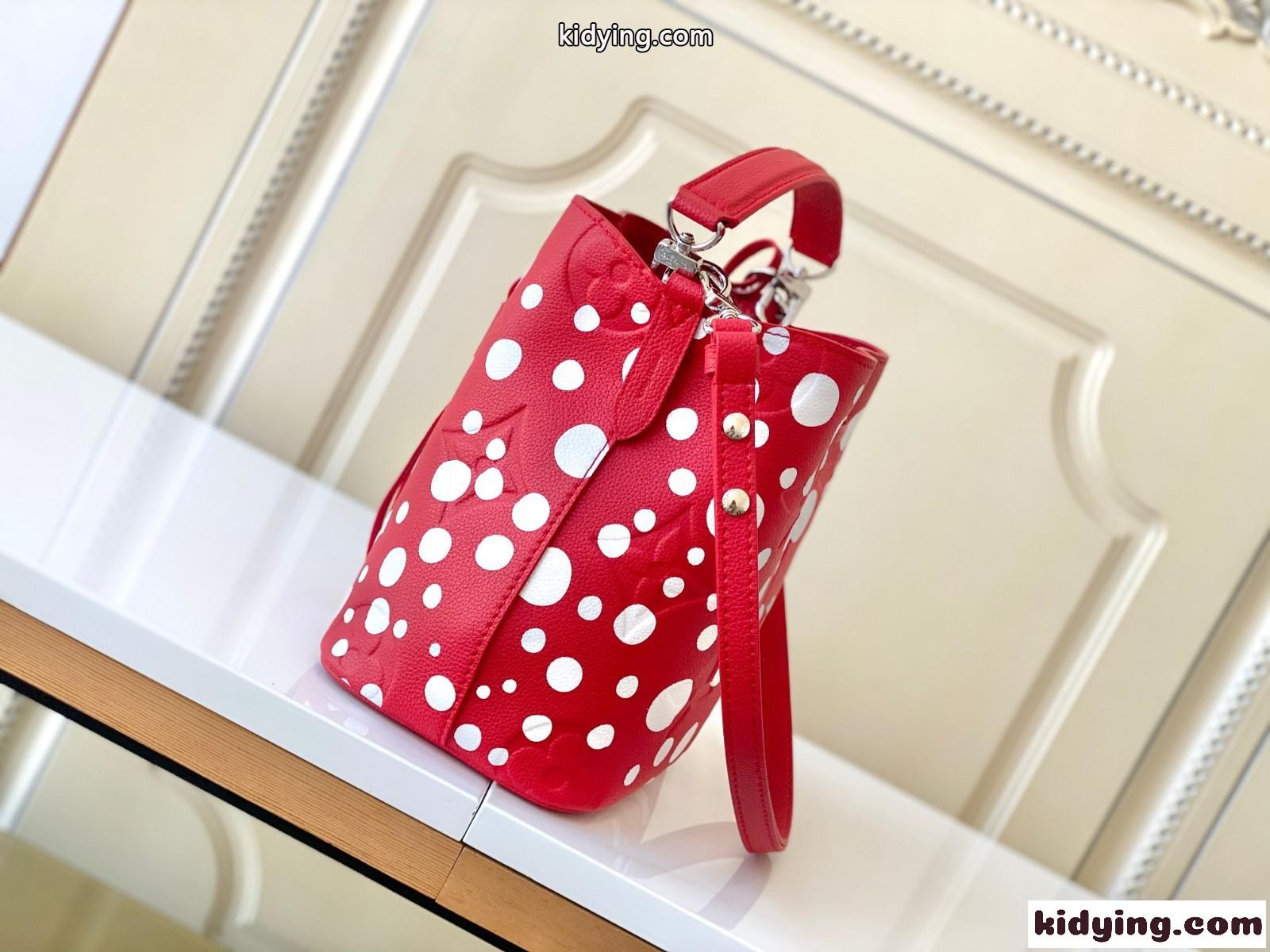 人気 新作 おしゃれ LV × YK ネオノエ BB ルイ・ヴィトン バッグ コピー バケットバッグ レッド-1