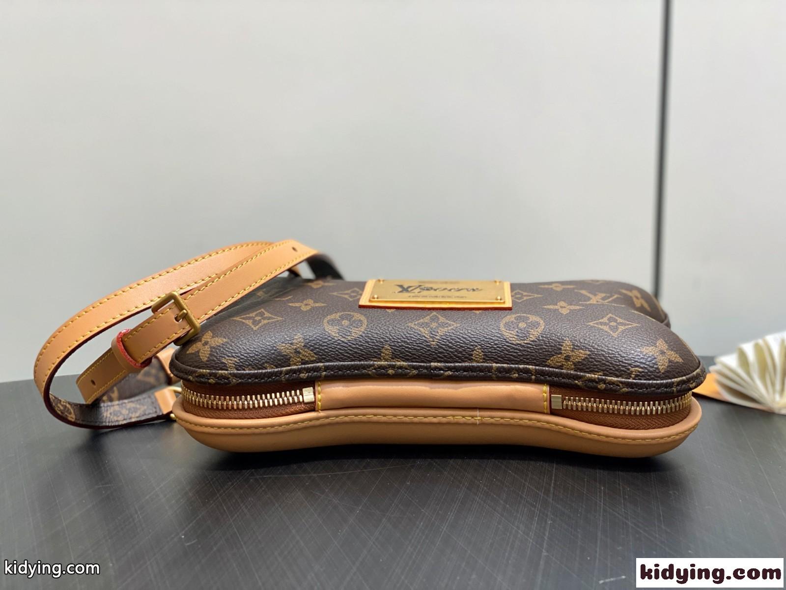 ユニーク&ボーン ウェアラブル ウォレット ルイ・ヴィトン スーパーコピー M12615-1