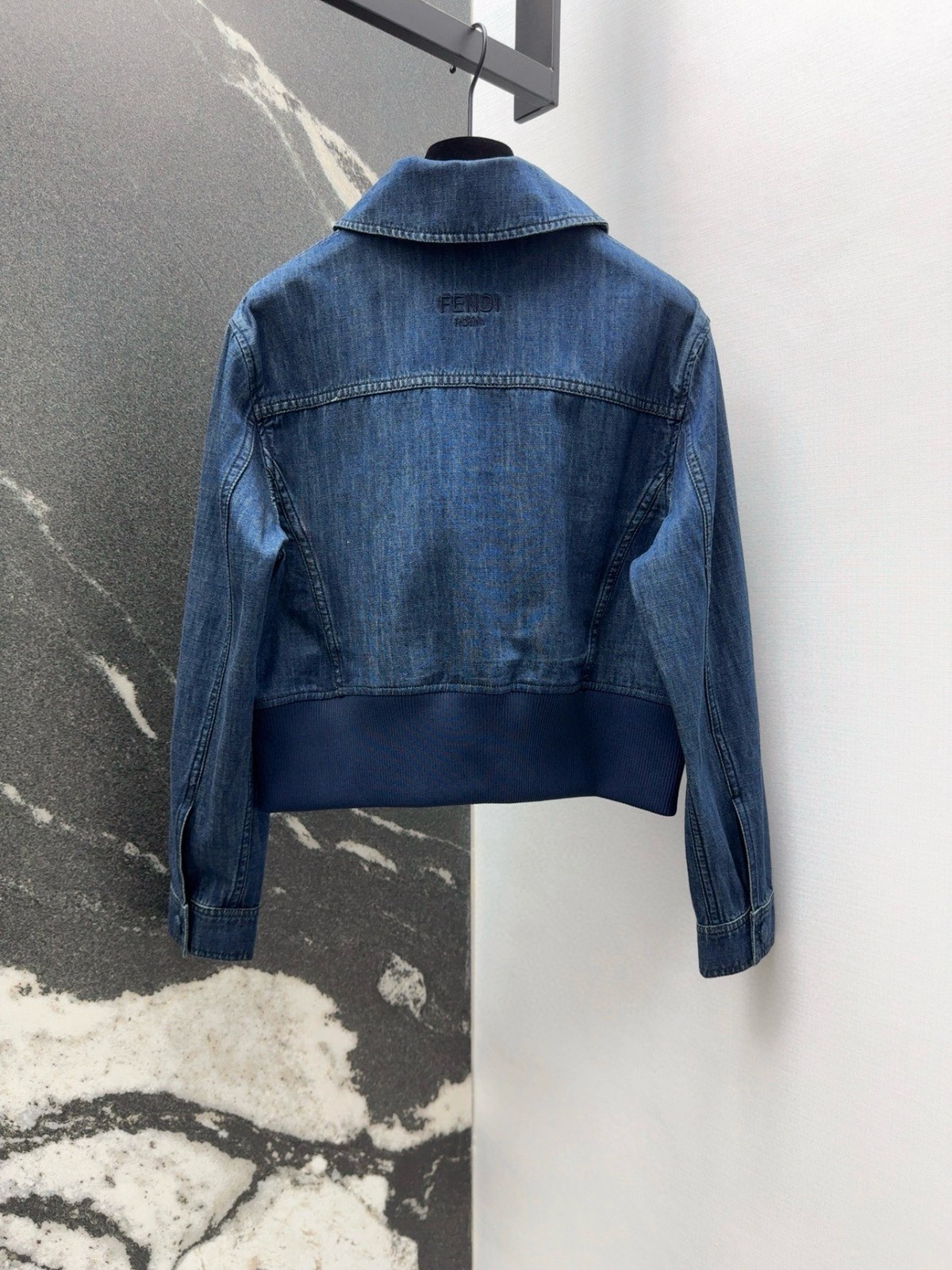 フェンディ ジャケット コピー 洗練された お洒落 ブルゾン デニム-4