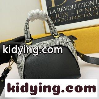 流行のファッション 上品な女性の手袋 レトロな魅力に満ちている プラダバッグ 安い コピー-1