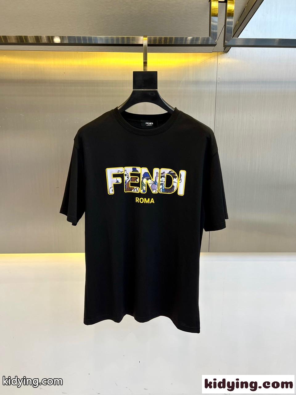 カジュアル ロゴ 半袖Tシャツ フェンディ Tシャツ 偽物 コットン ブラック-0