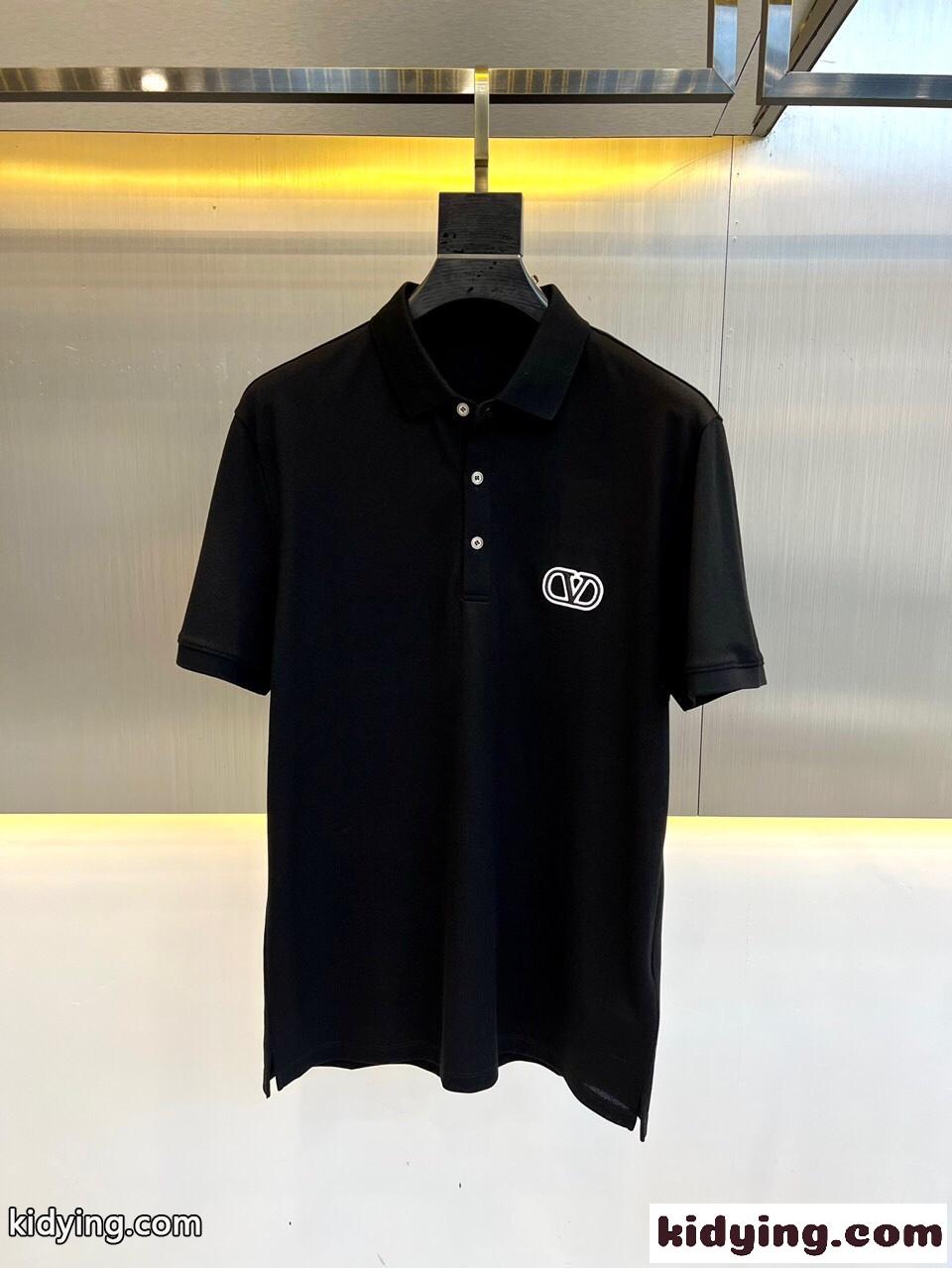 人気 Vロゴ コットン ポロシャツ ヴァレンティノ Tシャツ コピー メンズ トップス ブラック-0