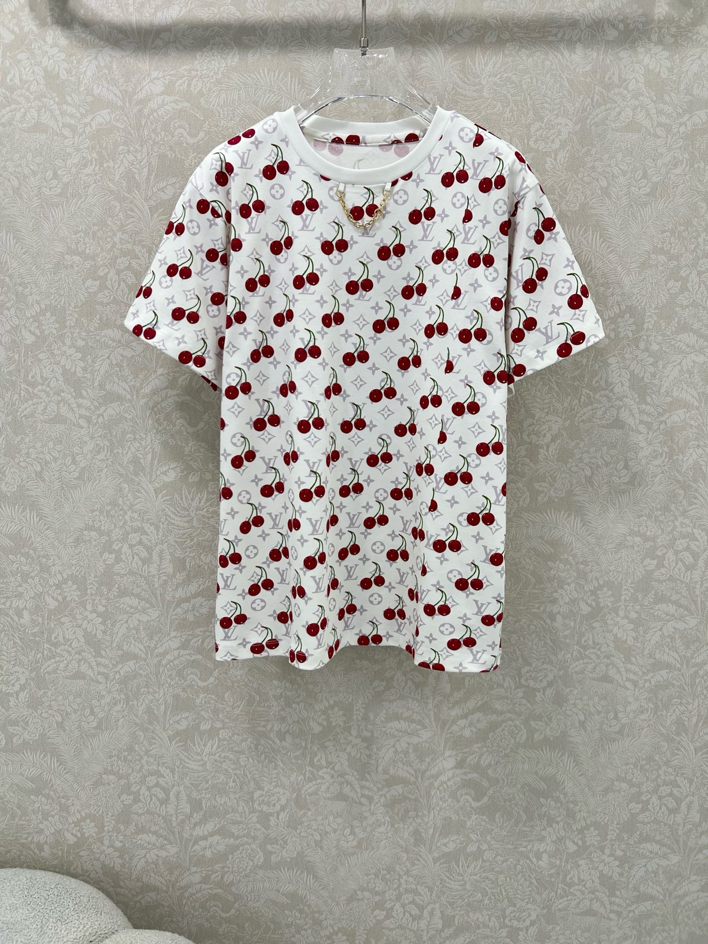 LV × TM チェリー Tシャツ ルイ・ヴィトン スーパーコピークルーネック ホワイト-0