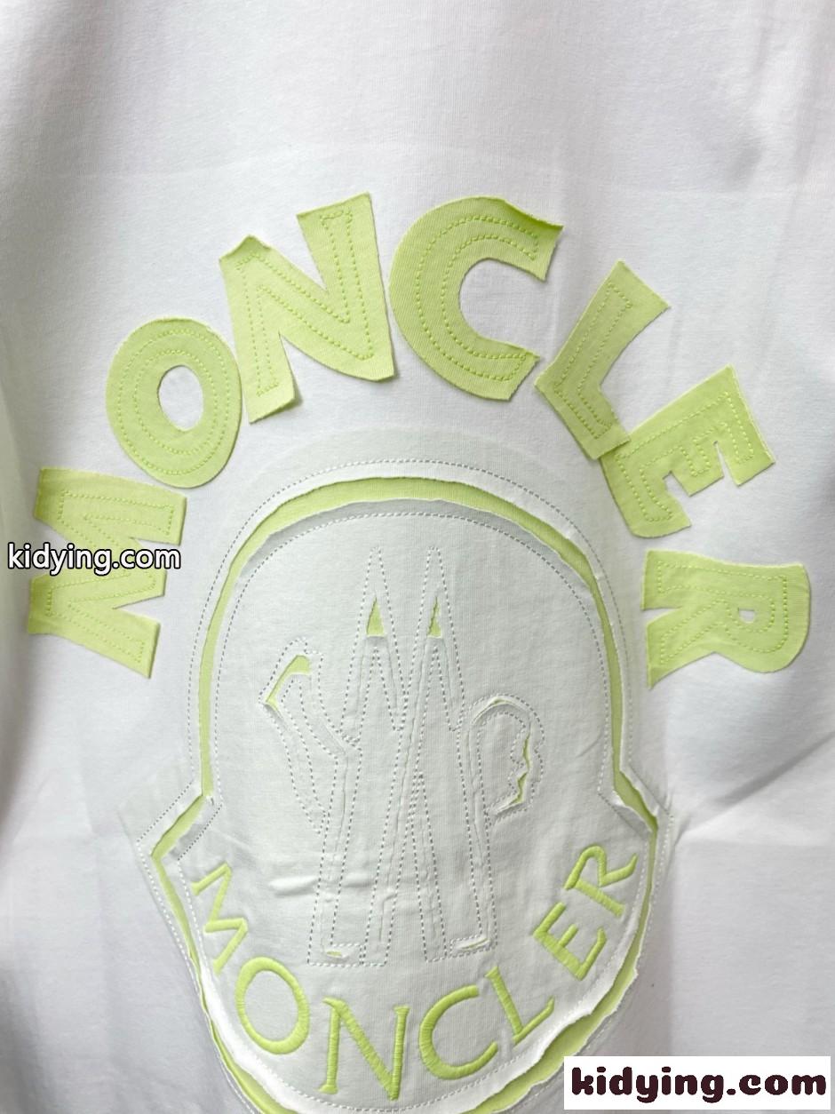 バックロゴ クルーネック 半袖Tシャツ モンクレール Tシャツ 偽物 合わせやすい-4