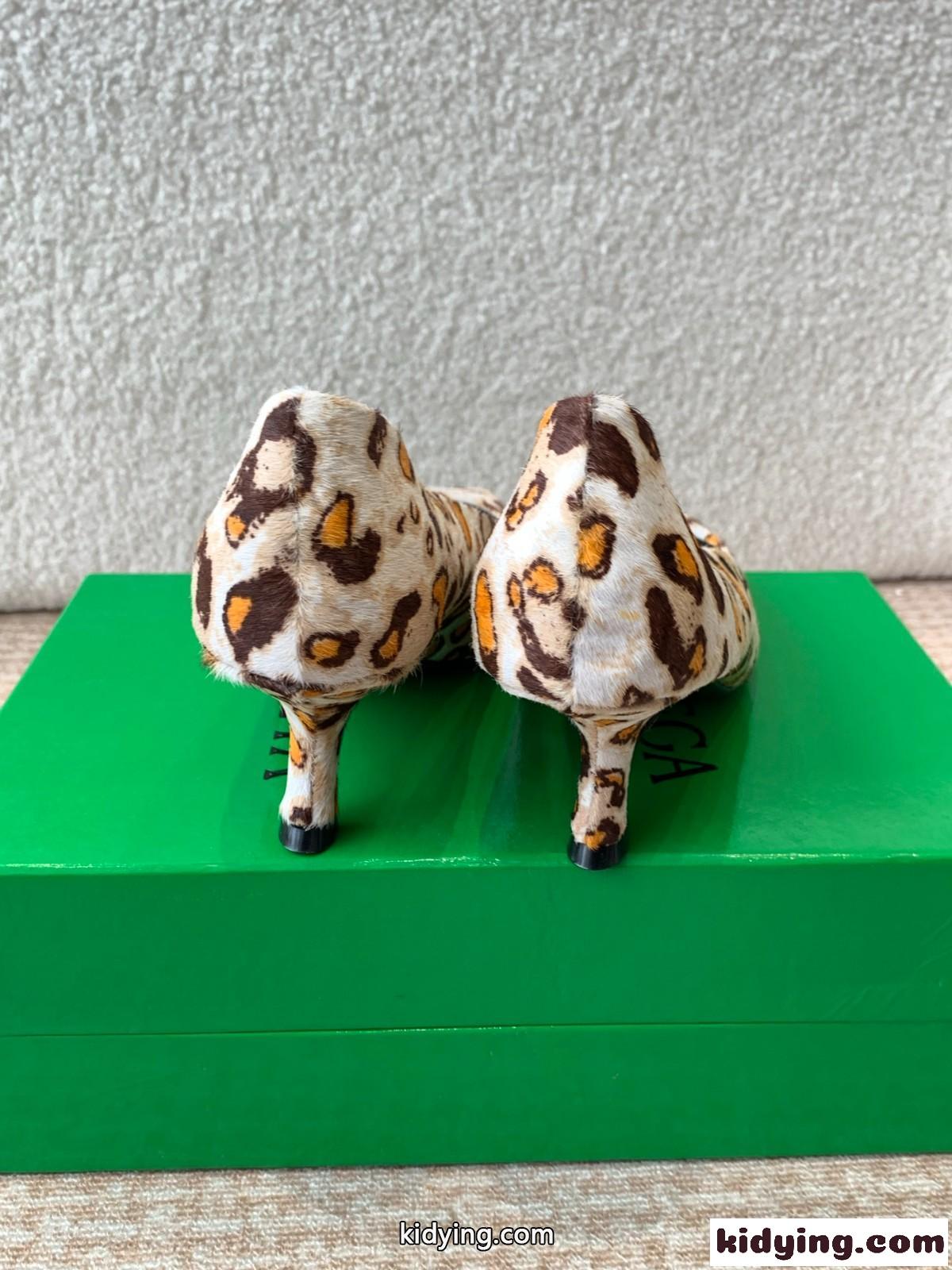 注目される ボッテガ・ヴェネタ ブーギー パンプス スーパーコピー レディースシューズ-1