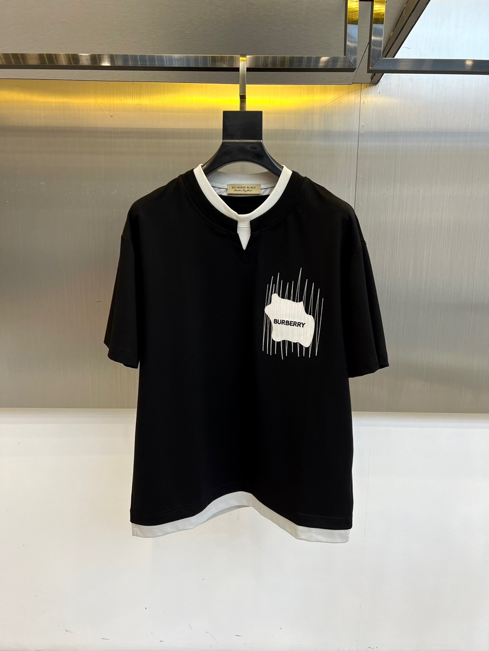 おしゃれ レイヤード風 半袖Tシャツ バーバリー Tシャツ 偽物 コットン ブラック-0