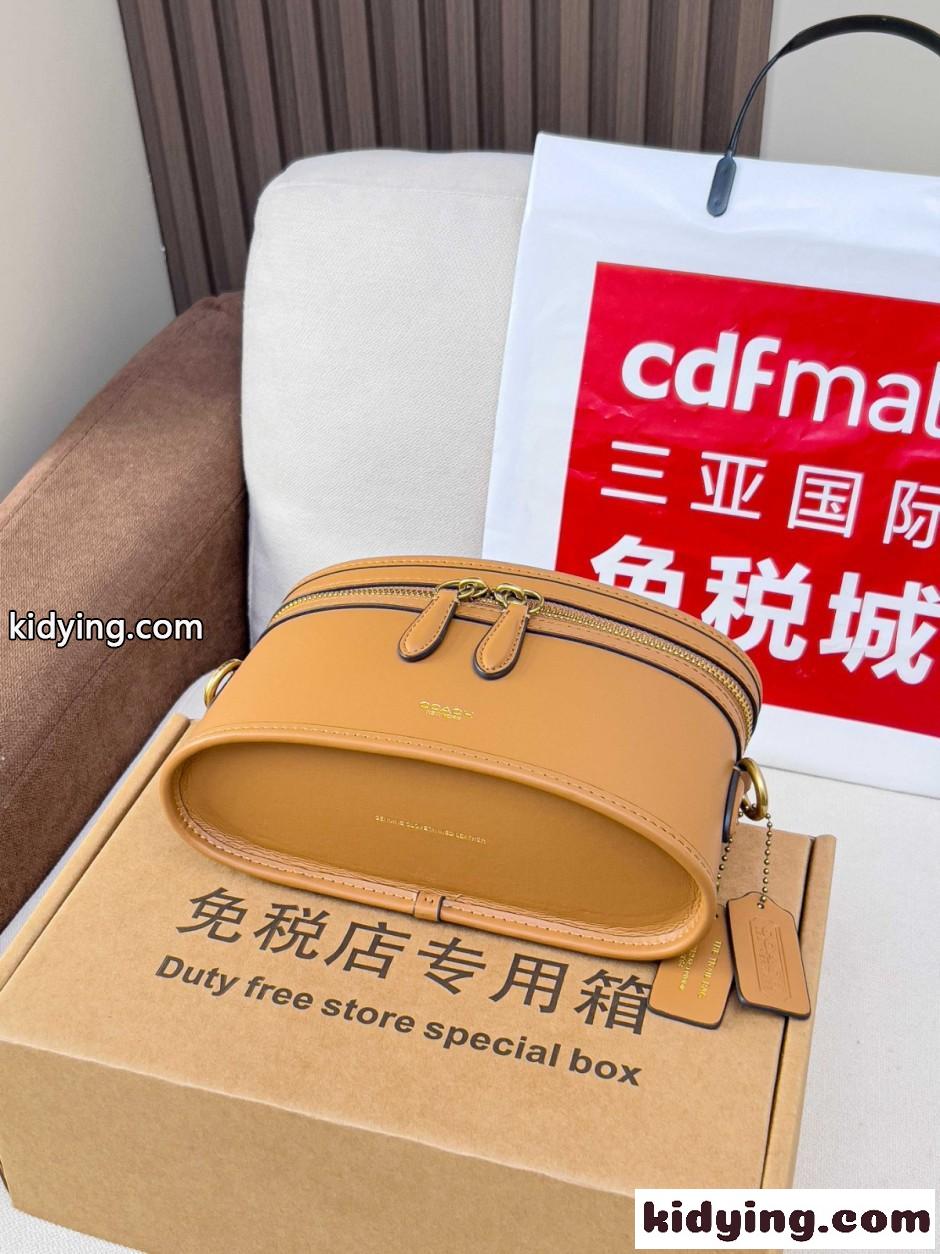 大人可愛い バニティバッグ コーチ バッグ 偽物 ショルダーバッグ ブラウン-1