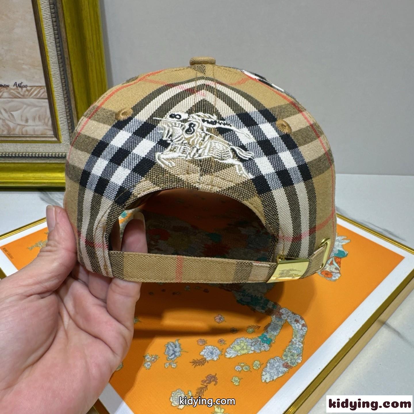 バーバリー キャップ 偽物 定番 チェック柄 刺繍入り 帽子 ユニセックス-3
