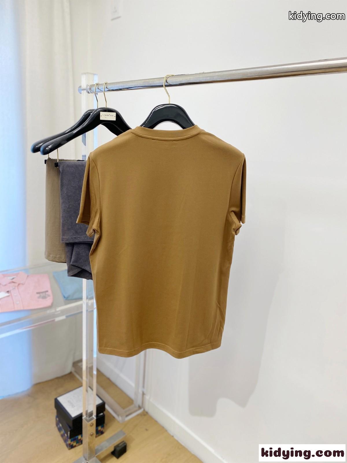 シンプル ロゴパッチ ドルチェ&ガッバーナ Tシャツ コピー 半袖Tシャツ キャラメル-3