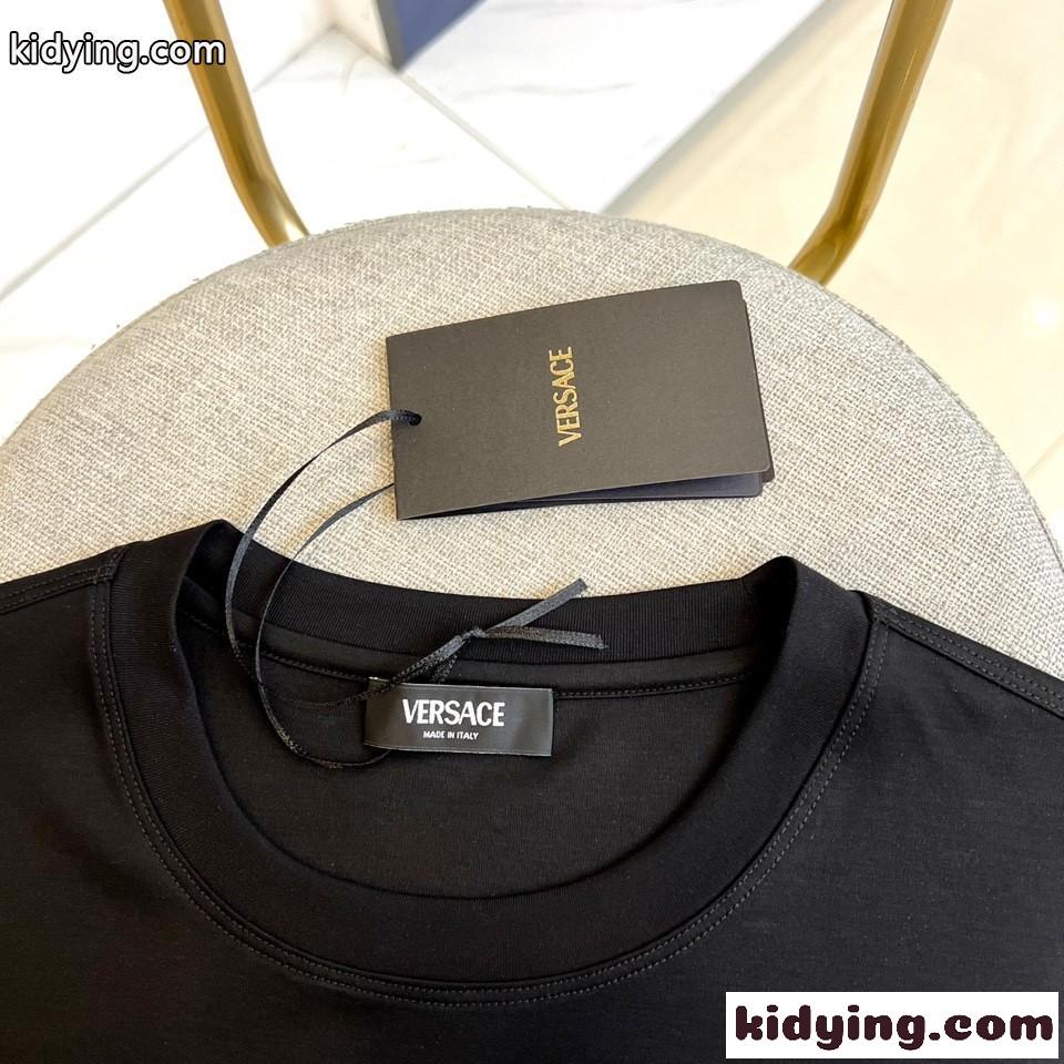 シンプル メドゥーサ刺繍 半袖Tシャツ ヴェルサーチェ Tシャツ コピー クルーネック ブラック-1