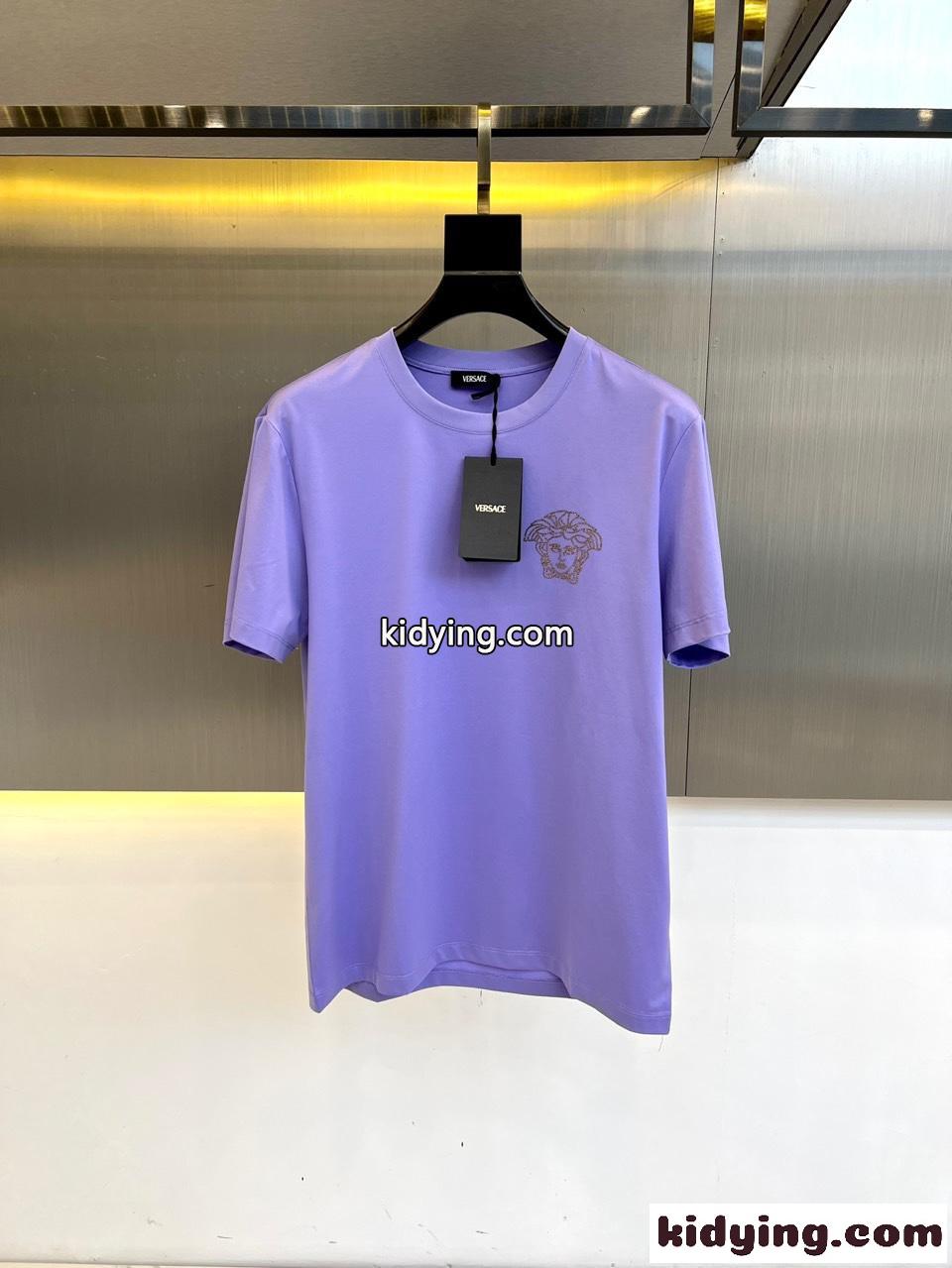 シンプル おしゃれ 半袖Tシャツ ヴェルサーチェ Tシャツ コピー クルーネック パープル-0