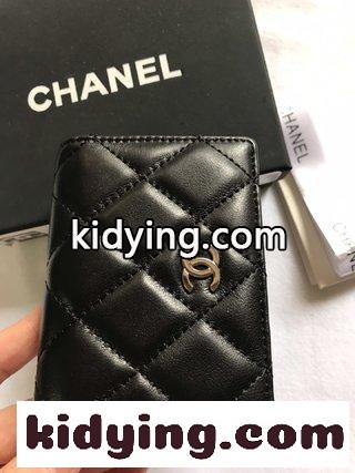 Chanelシャネルのコーナーモデル 細部まで申し分なく 高品質を堅持します シャネル 財布 レディースコピー コーナーデザインです-1
