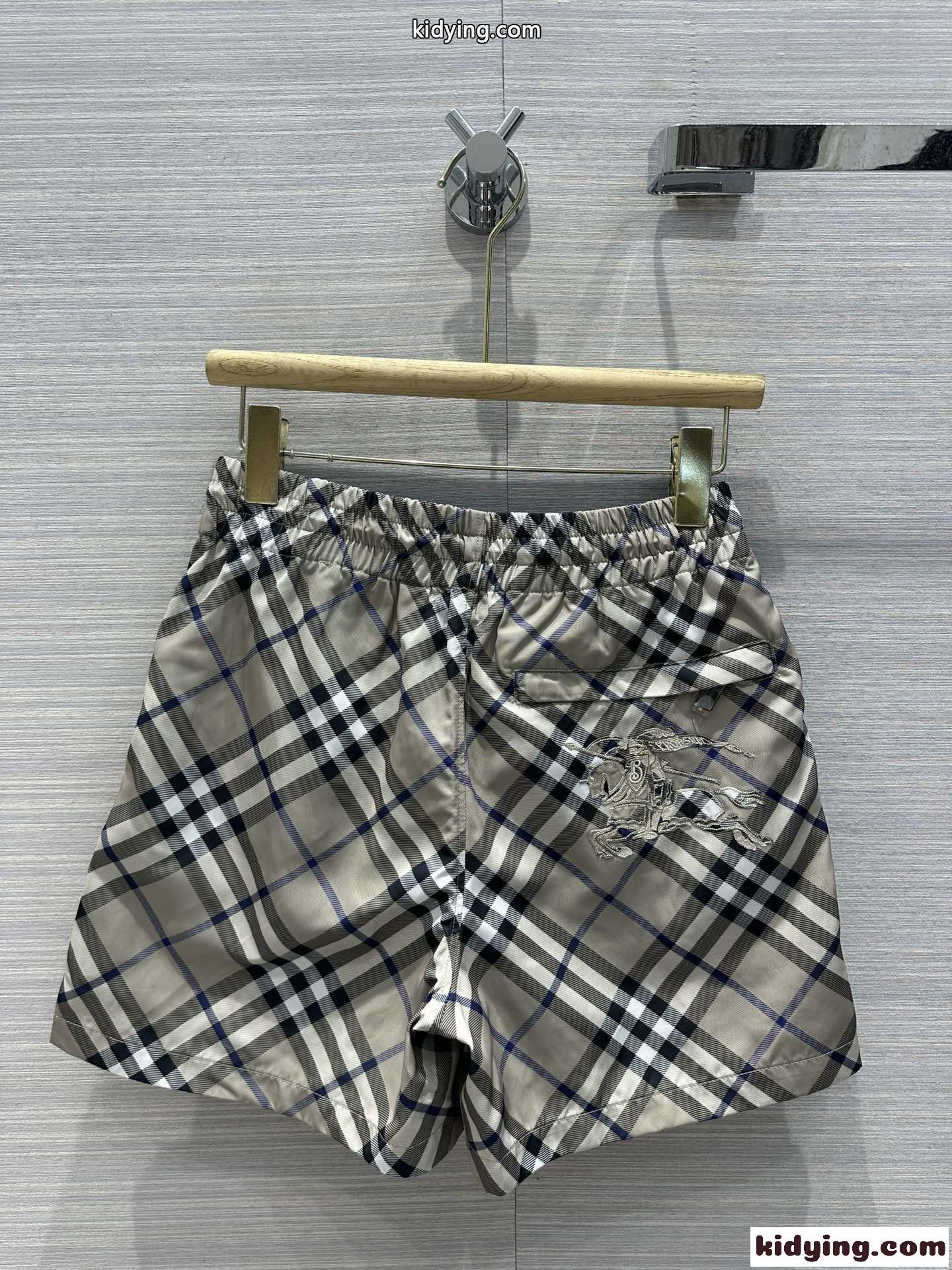 バーバリー パンツ コピー 定番 チェック ショーツ ショートパンツ-4