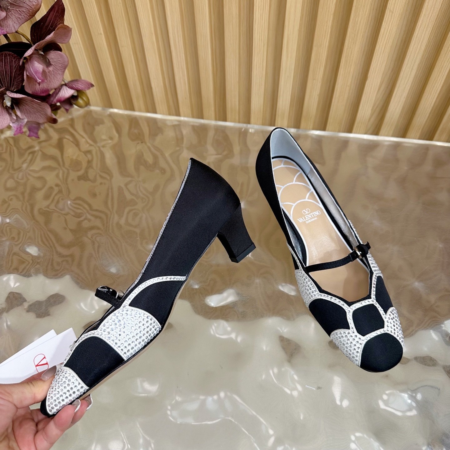 ボウワウ クリスタル モアレファブリック パンプス ヴァレンティノ スーパーコピー-3