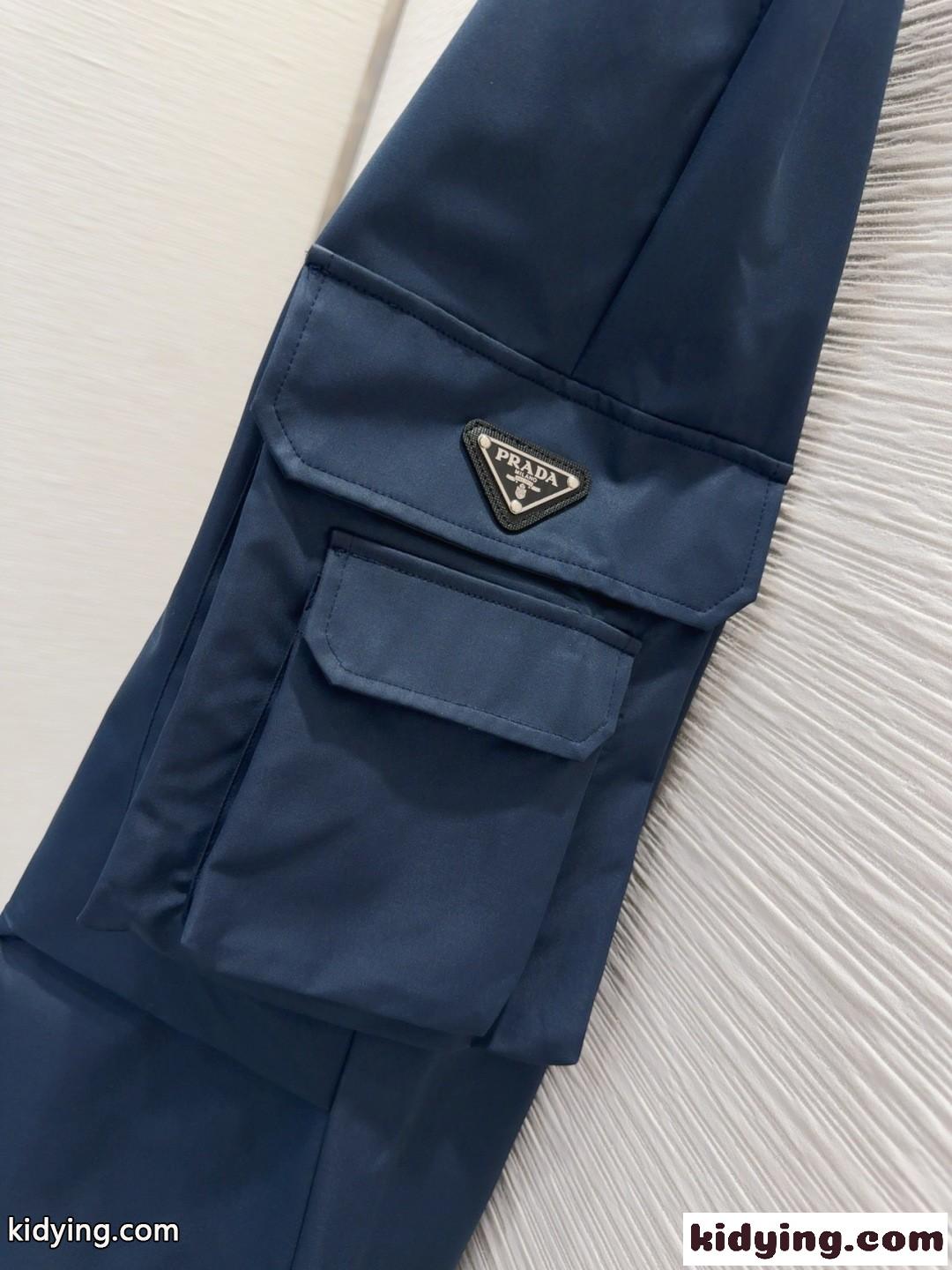 カジュアル おしゃれ カーゴパンツ プラダ パンツ 偽物 ネイビー-0